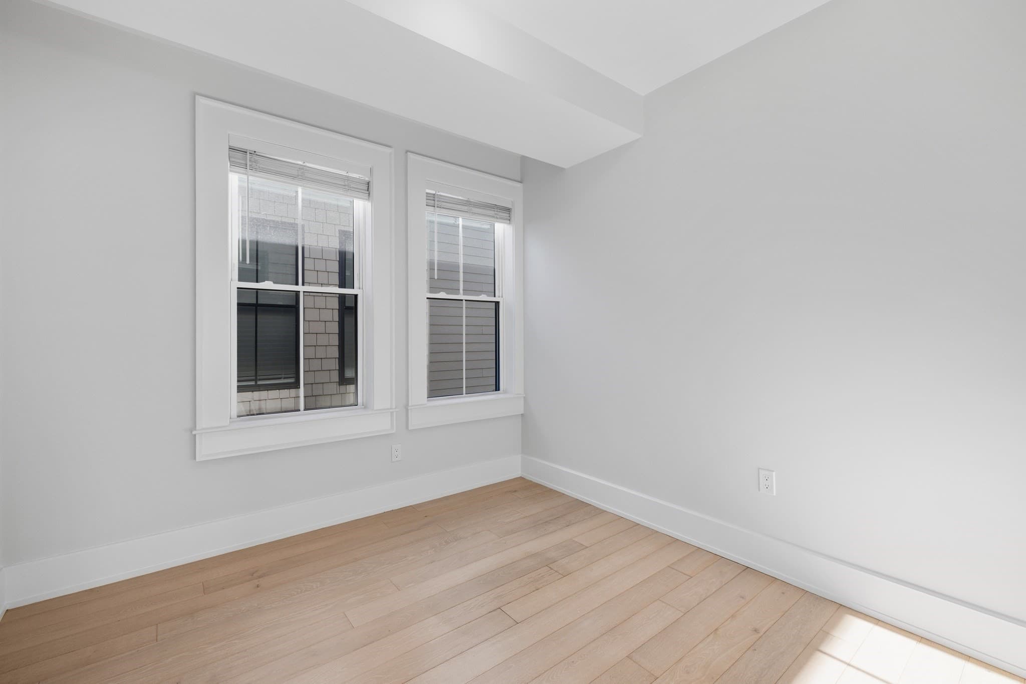 Condominium at 15 Mckone Street # 2, Boston MA 02122, Boston, photo 19 of 40