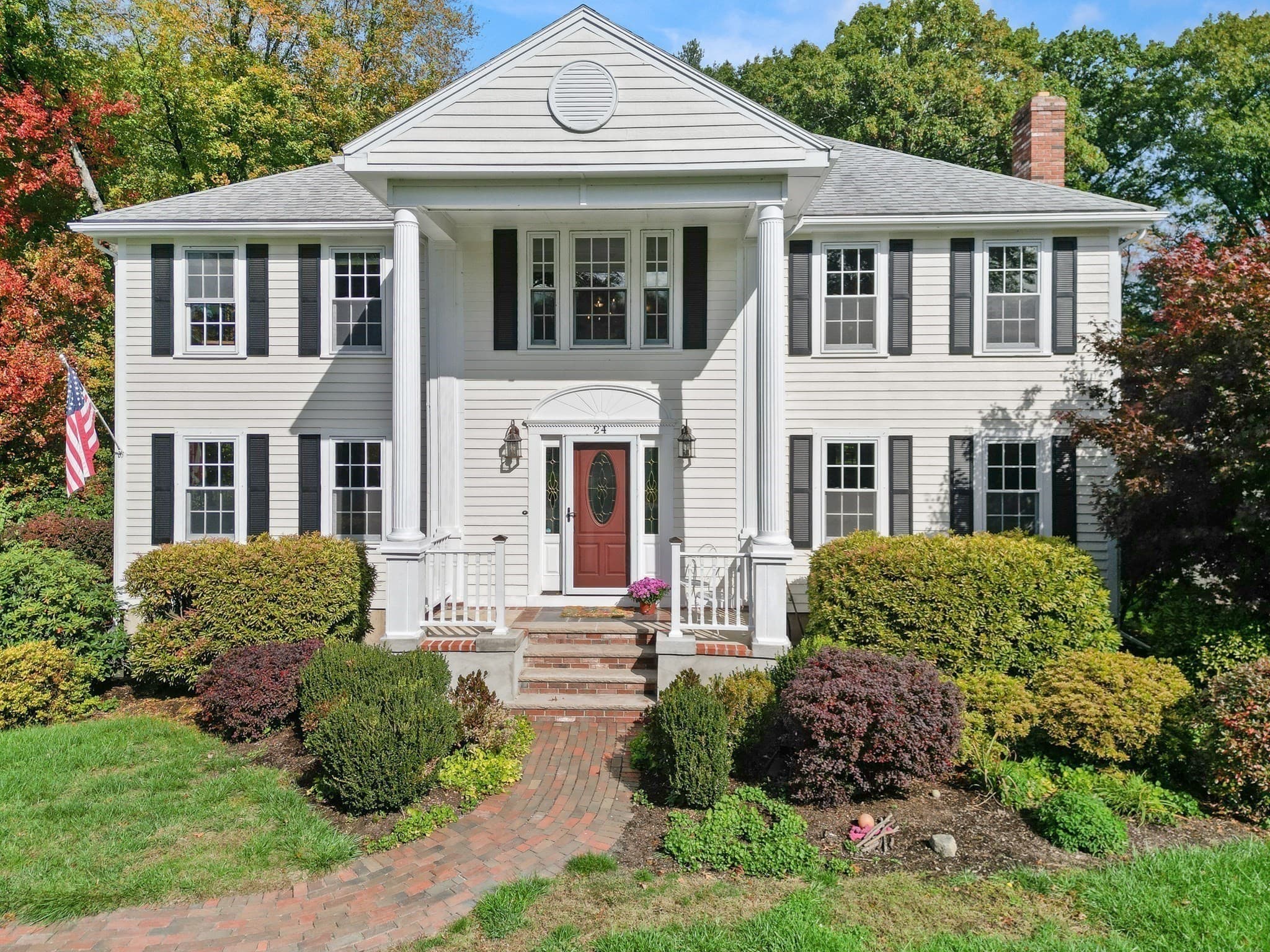 Single Family Residence at 24 Crossbow Ln, North Andover MA 01845, photo 2 of 42