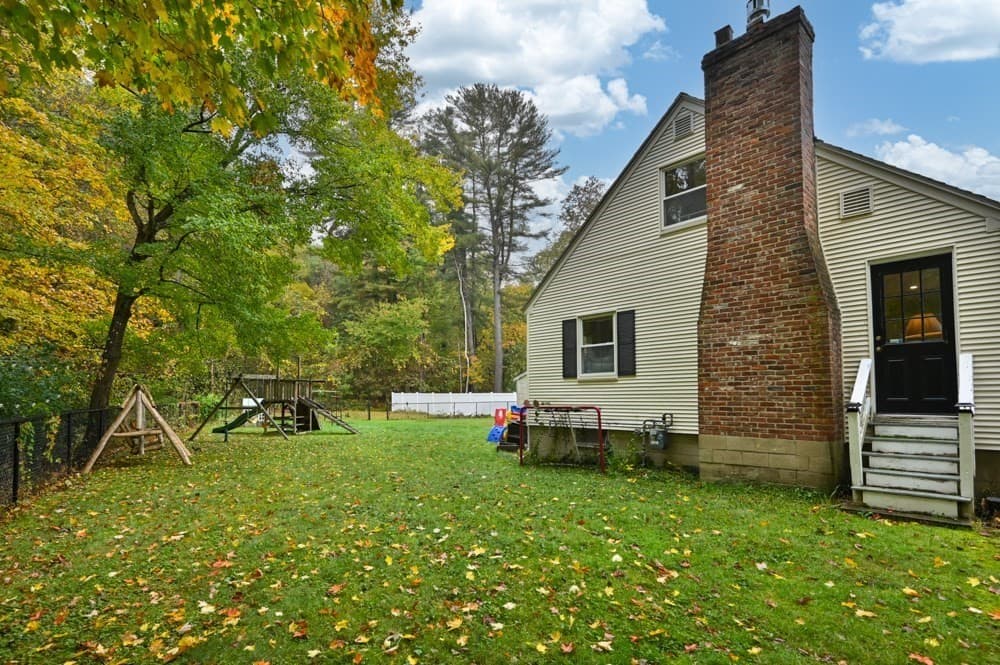 Single Family Residence at 172 Haverhill St, North Reading MA 01864, North Reading, photo 28 of 37