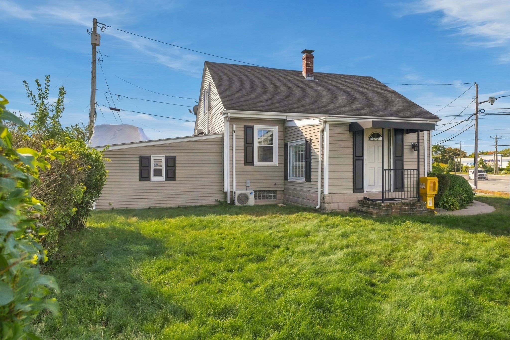 Commercial Sale at 129 Huttleston Ave, Fairhaven MA 02719, photo 5 of 33