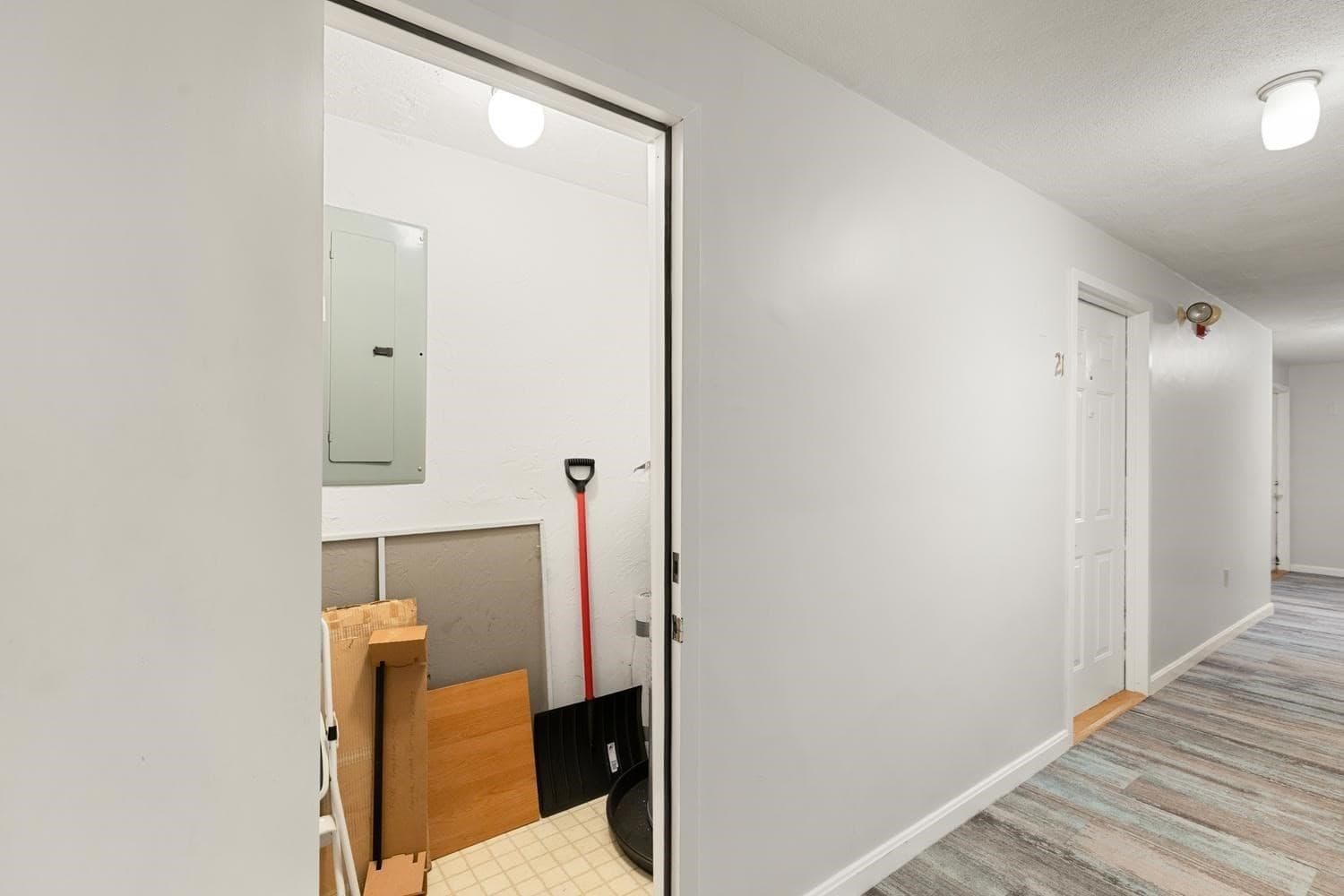Condominium at 400 Colonial Dr # 21, Ipswich MA 01938, photo 26 of 34