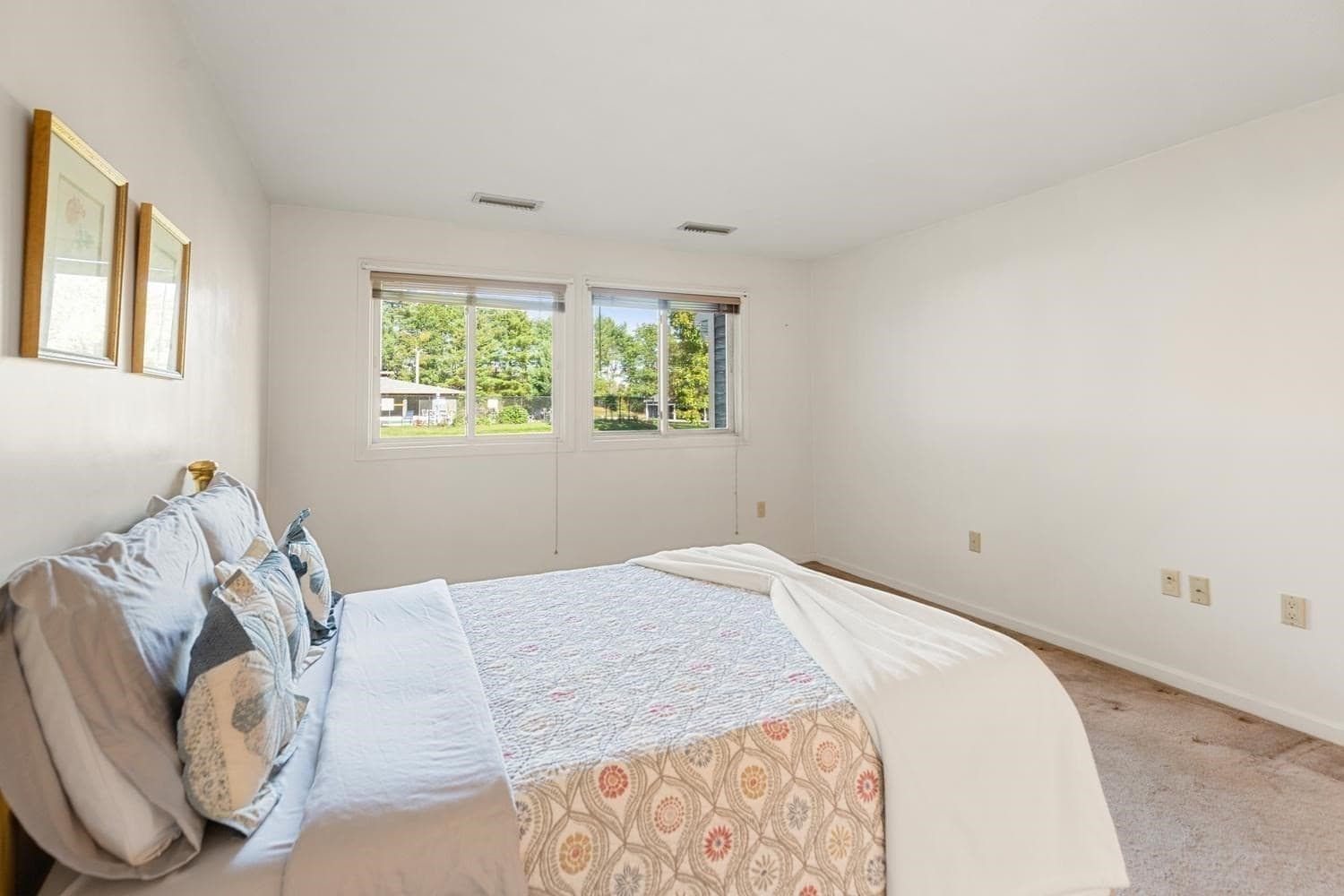 Condominium at 400 Colonial Dr # 21, Ipswich MA 01938, photo 20 of 34