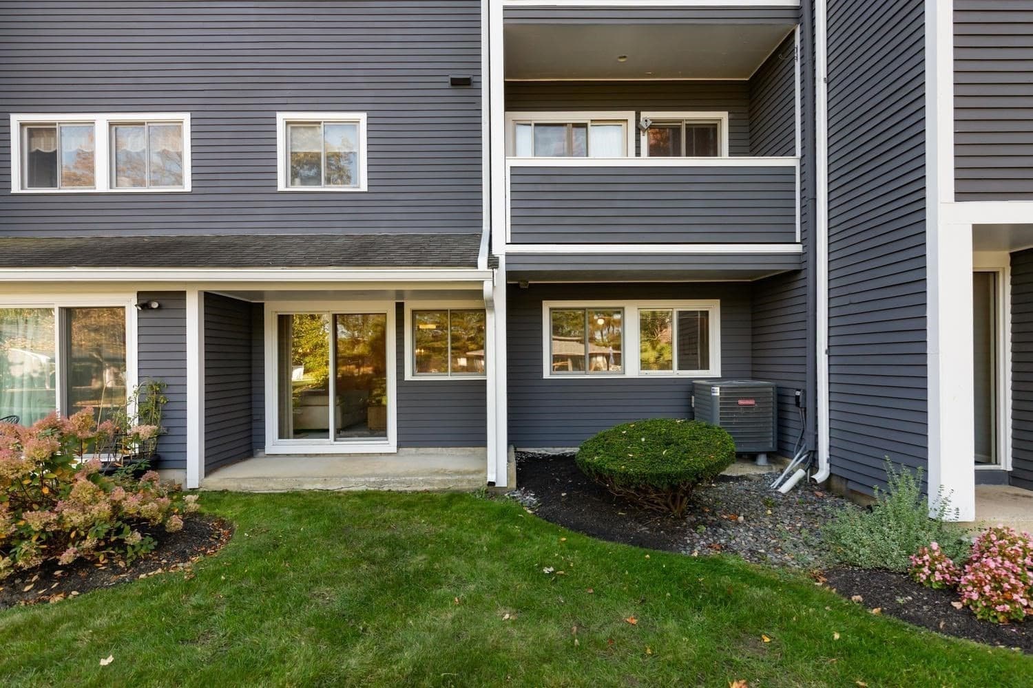 Condominium at 400 Colonial Dr # 21, Ipswich MA 01938, photo 33 of 34