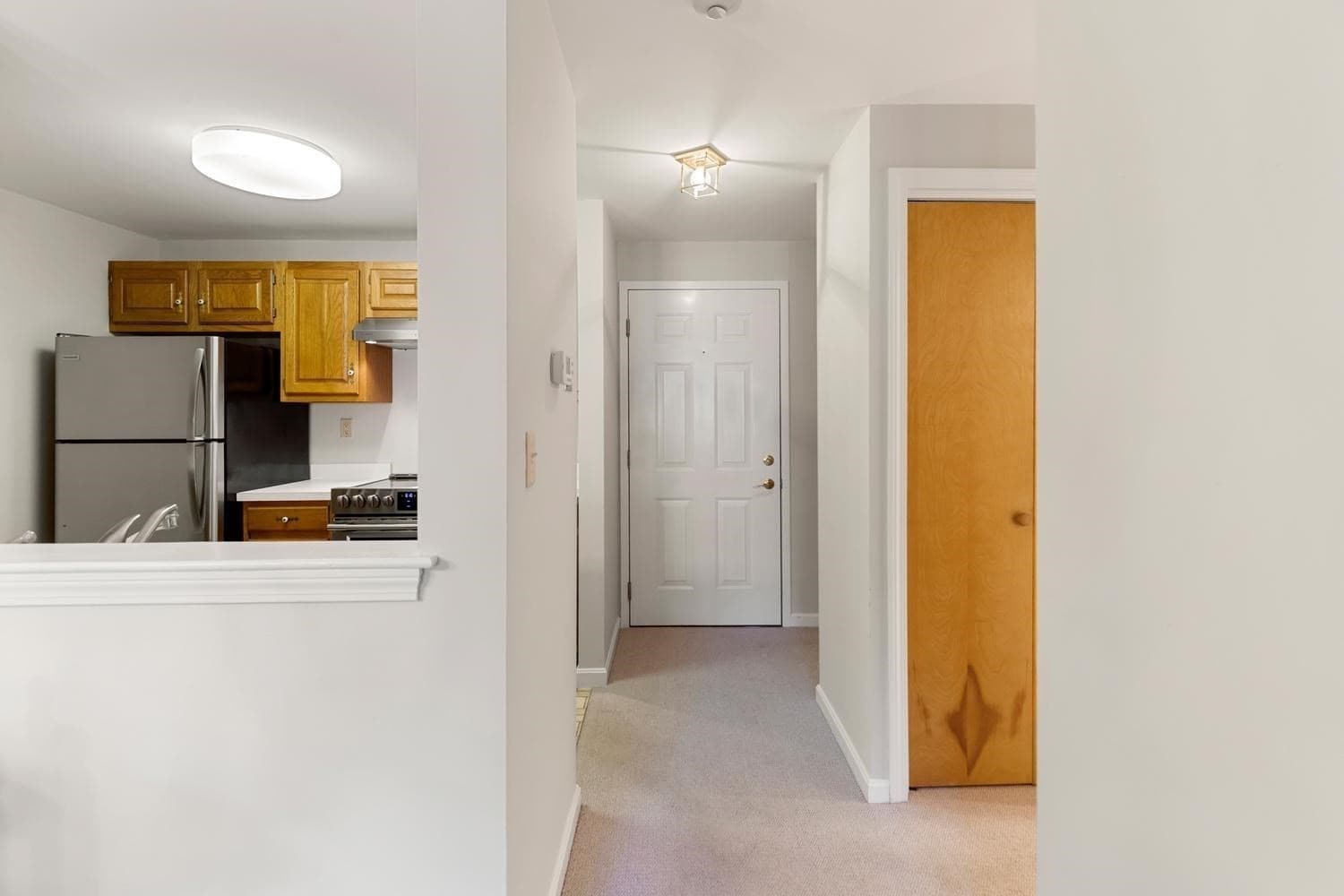 Condominium at 400 Colonial Dr # 21, Ipswich MA 01938, photo 4 of 34