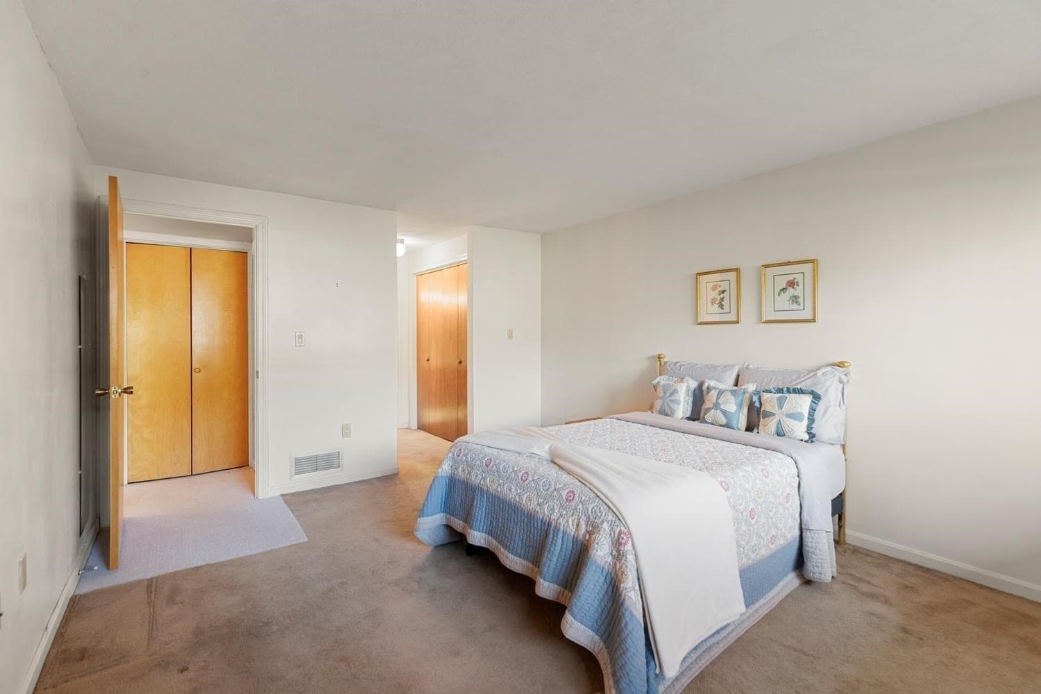 Condominium at 400 Colonial Dr # 21, Ipswich MA 01938, photo 21 of 34