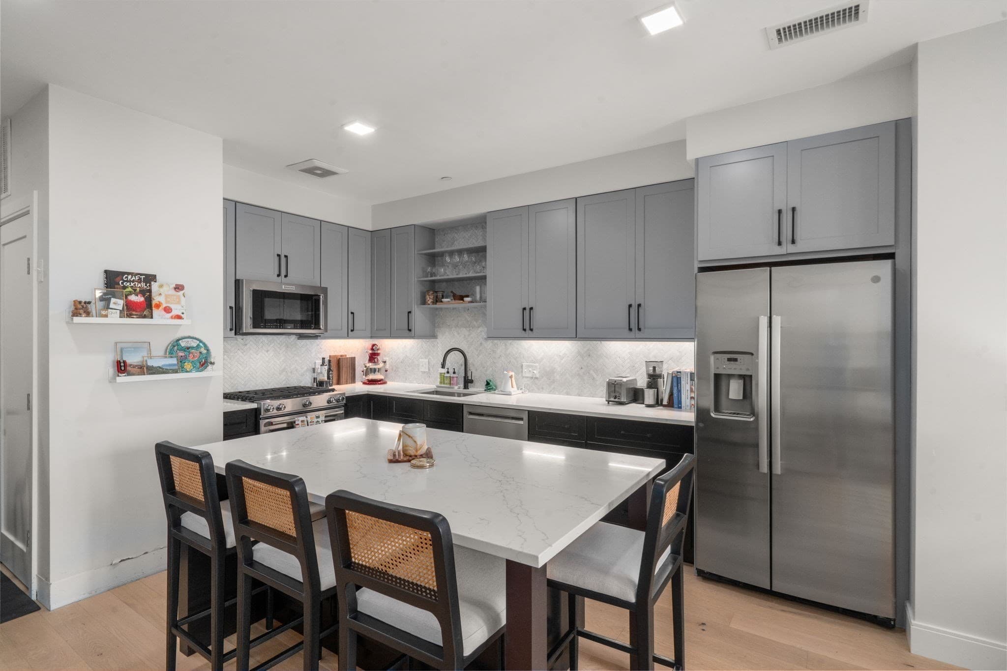 Condominium at 287 Maverick St # 309, Boston MA 02128, Boston, photo 6 of 19