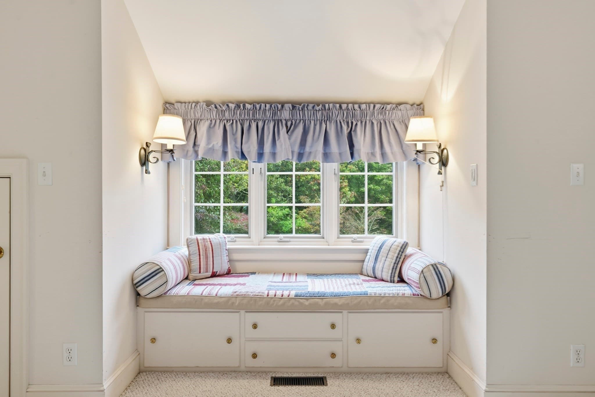 Single Family Residence at 78 Plantingfield Way, Edgartown MA 02568, photo 39 of 41