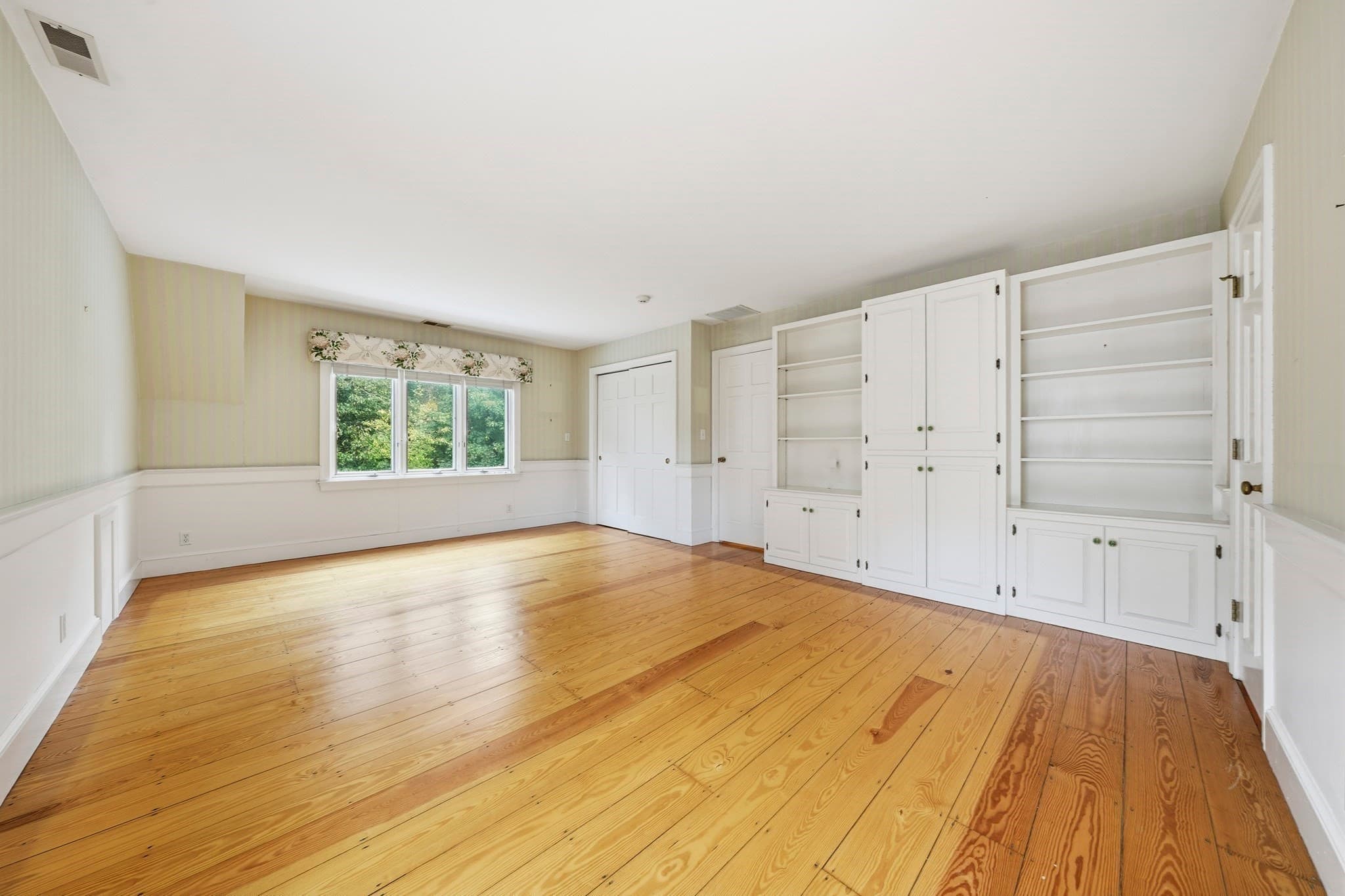 Single Family Residence at 78 Plantingfield Way, Edgartown MA 02568, photo 29 of 41