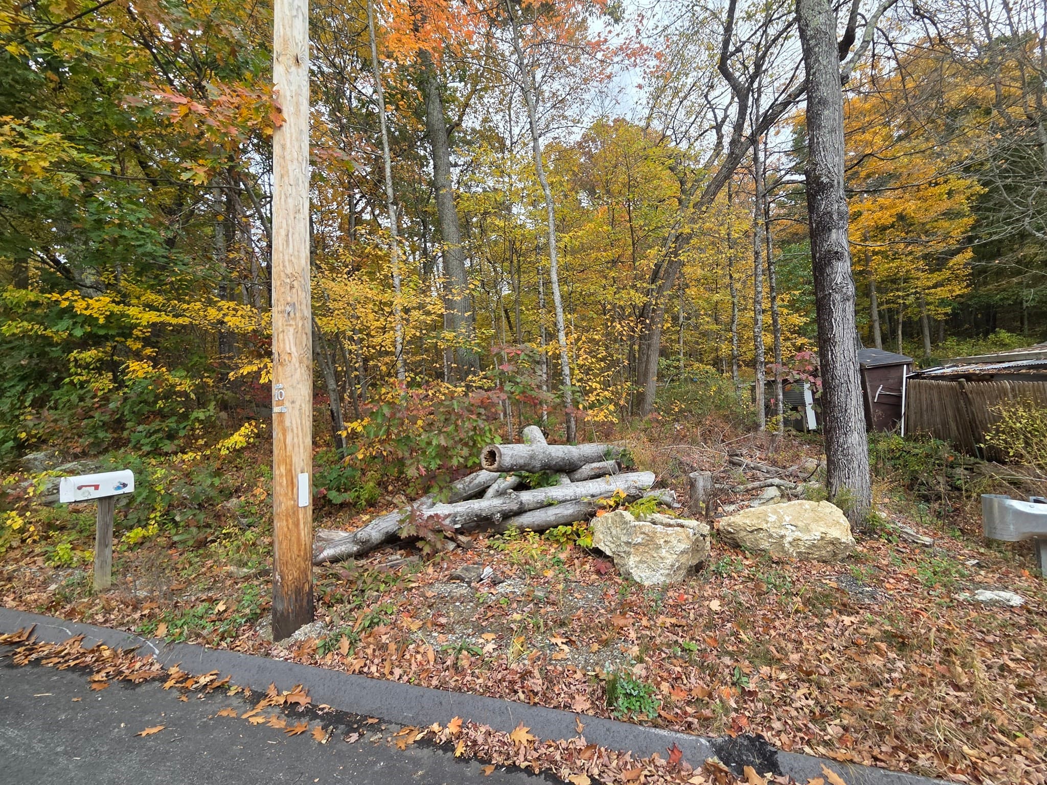 Residential at 13 Kimball St, Brookfield MA 01506, Brookfield, photo 2 of 4