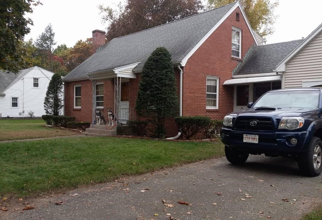 66 Primrose St, Springfield MA 01151