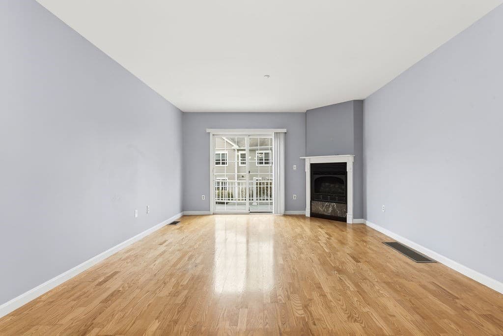 Condominium at 631 East St # A102, Mansfield MA 02048, Mansfield, photo 10 of 34
