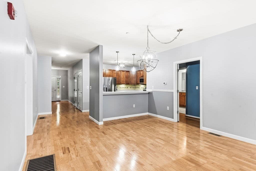 Condominium at 631 East St # A102, Mansfield MA 02048, Mansfield, photo 11 of 34