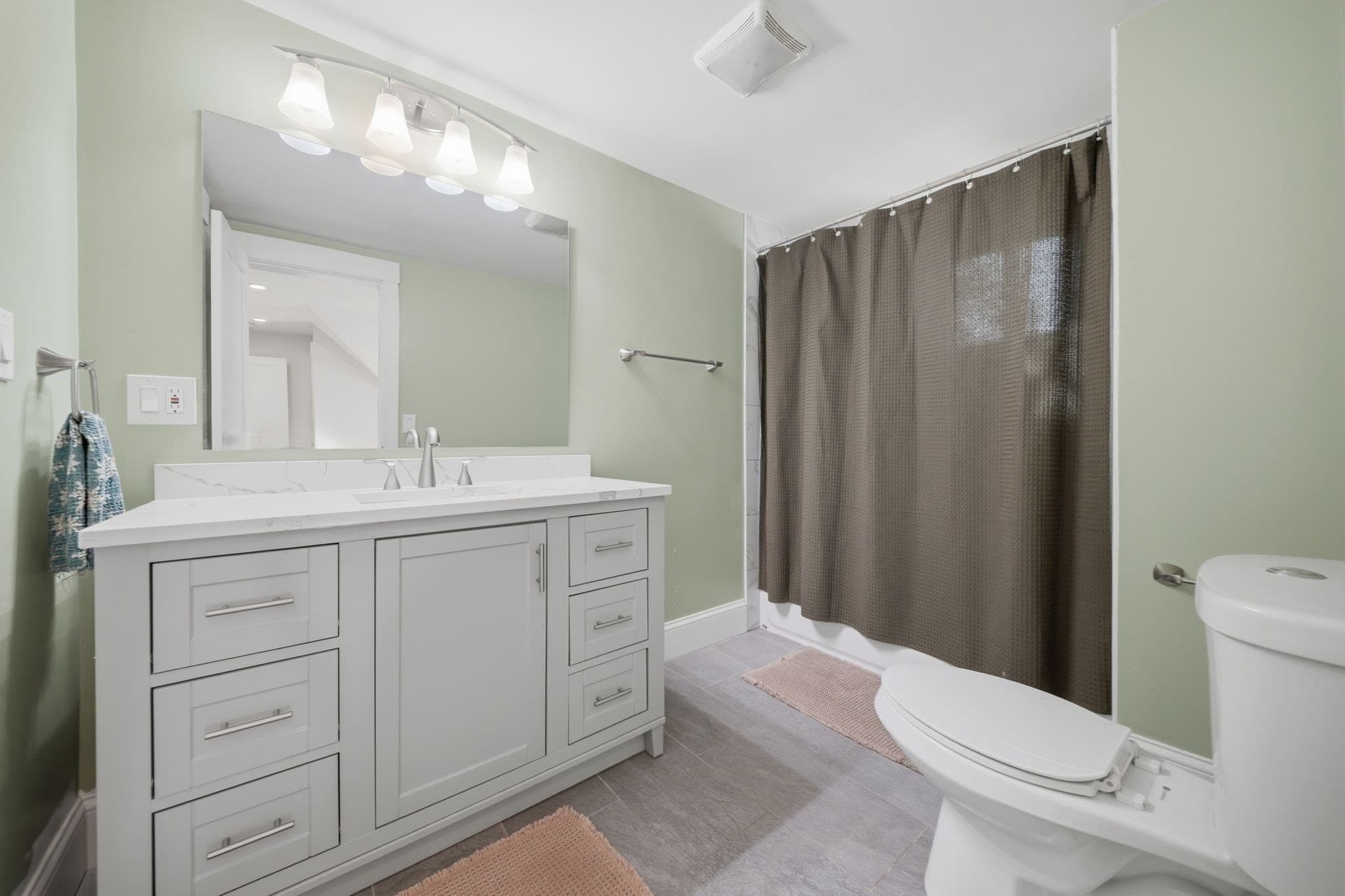 Single Family Residence at 22 Houston Pl, Lynn MA 01905, Lynn, photo 26 of 37