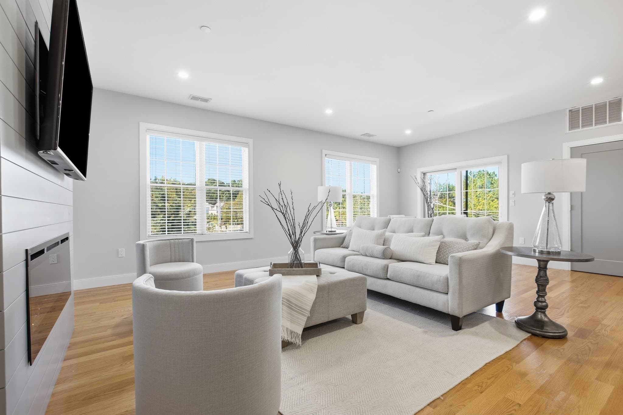 178 Robertson St # 7, Quincy MA 02169