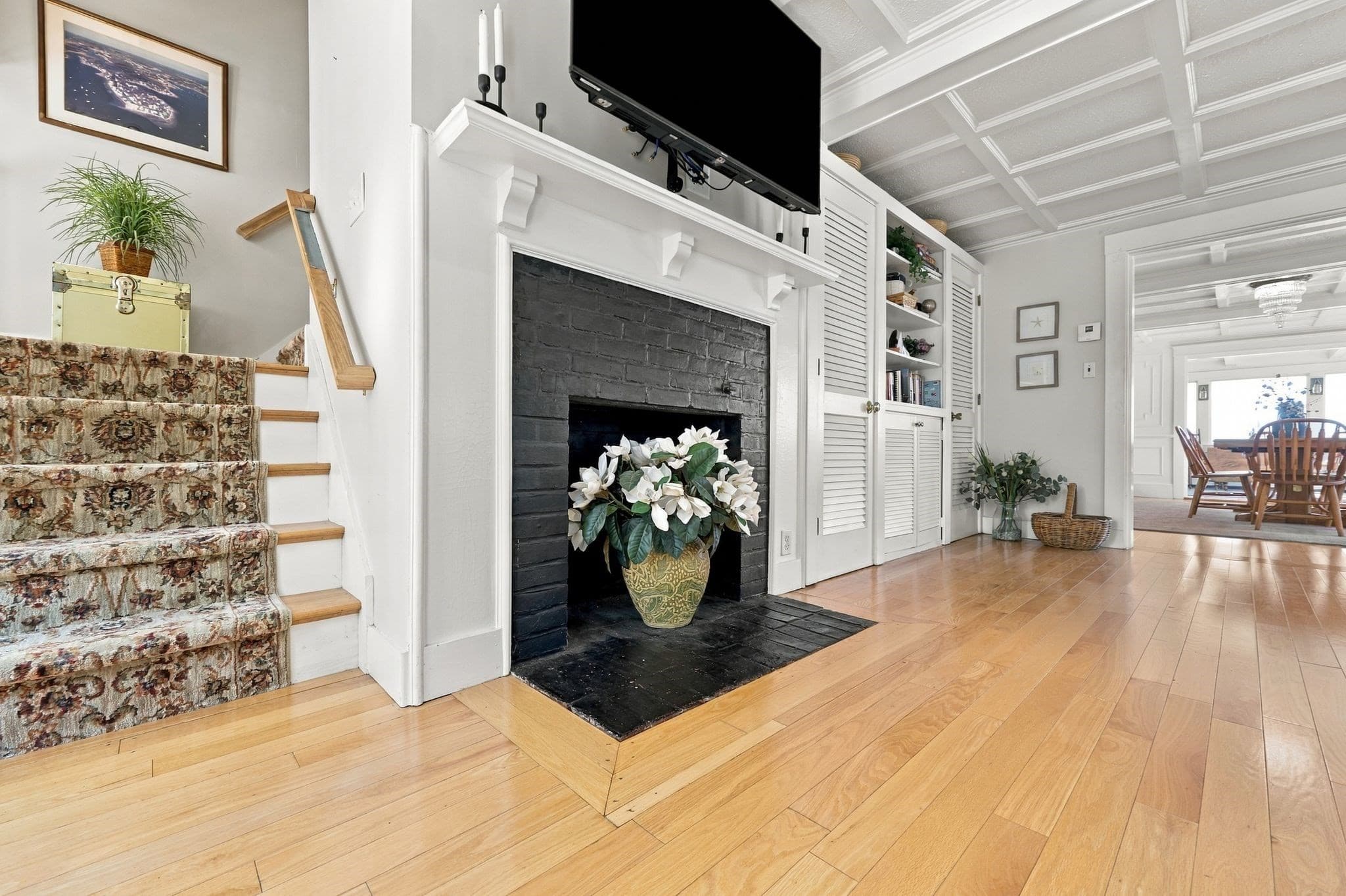 Single Family Residence at 5 Jefferson Shores Rd, Wareham MA 02532, photo 7 of 42