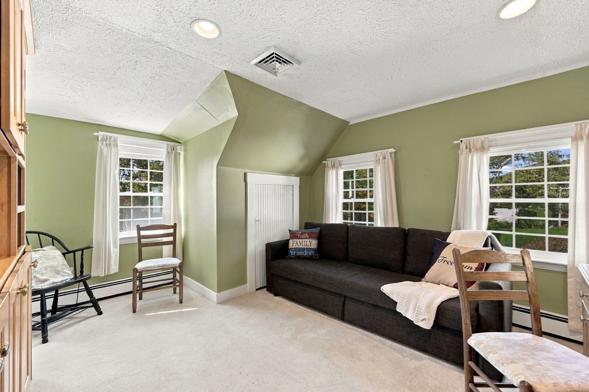 Single Family Residence at 5 Jefferson Shores Rd, Wareham MA 02532, photo 34 of 42