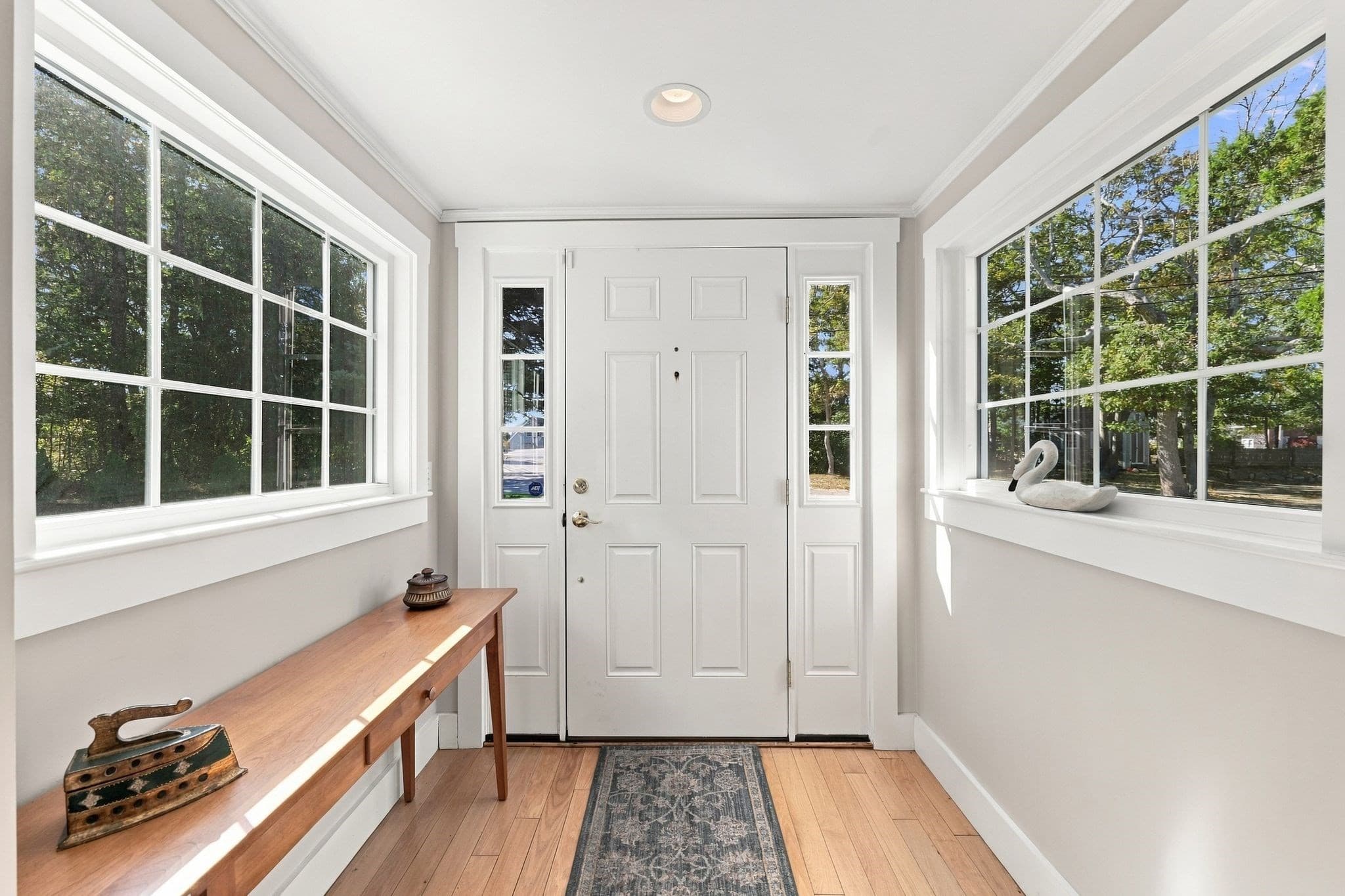 Single Family Residence at 5 Jefferson Shores Rd, Wareham MA 02532, photo 4 of 42