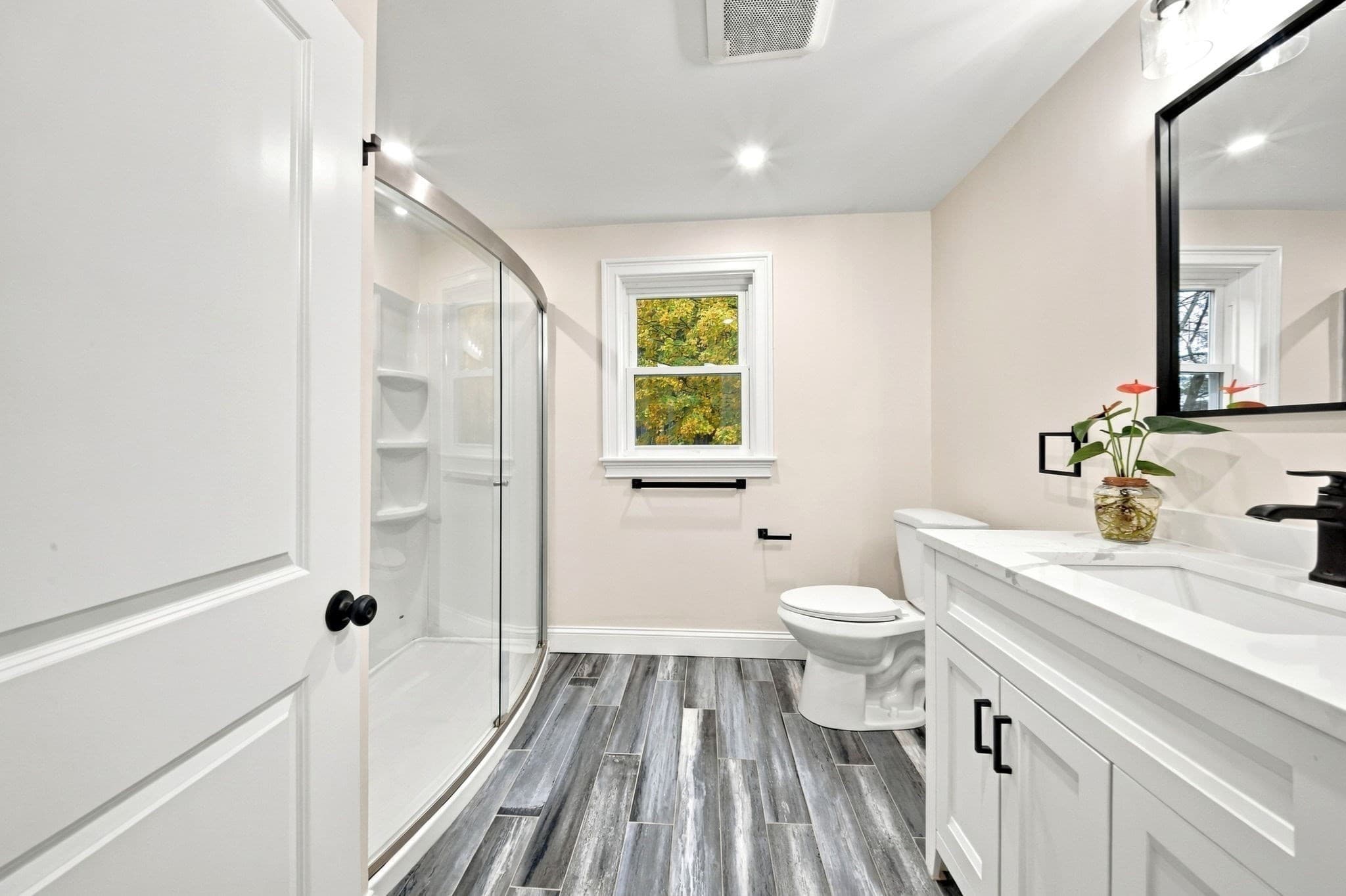 Single Family Residence at 185 Marshall St, Tewksbury MA 01876, Tewksbury, photo 16 of 42