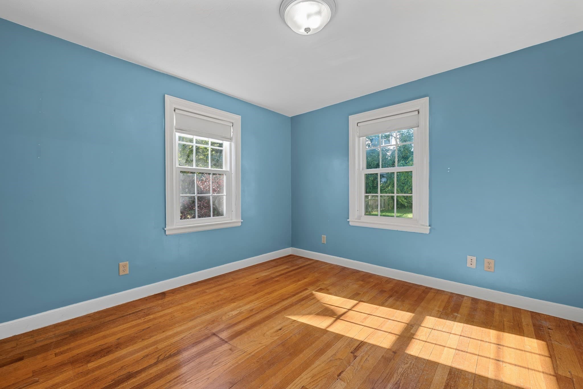 Single Family Residence at 5 Winston Rd, Worcester MA 01606, Worcester, photo 14 of 36