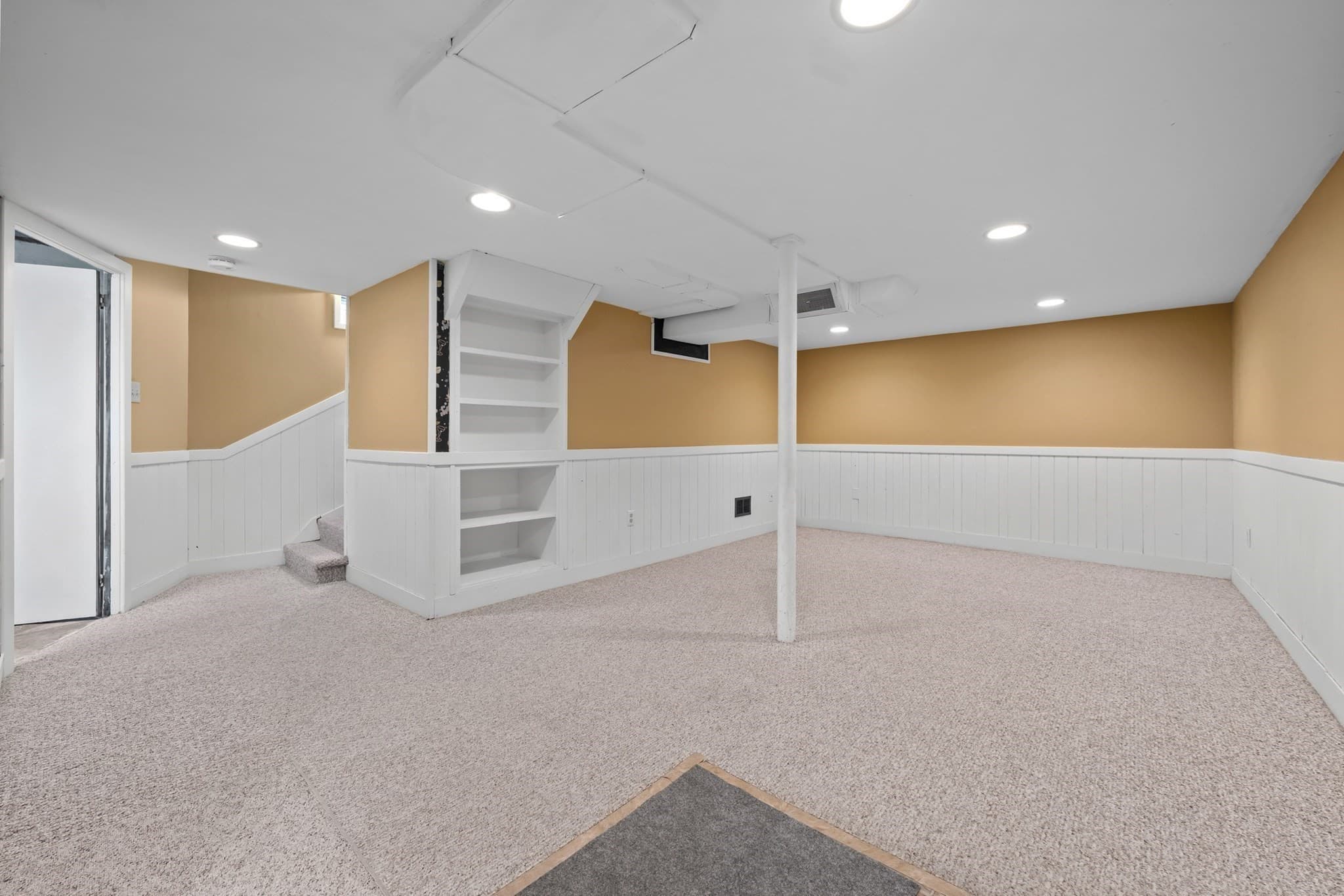 Single Family Residence at 5 Winston Rd, Worcester MA 01606, Worcester, photo 21 of 36