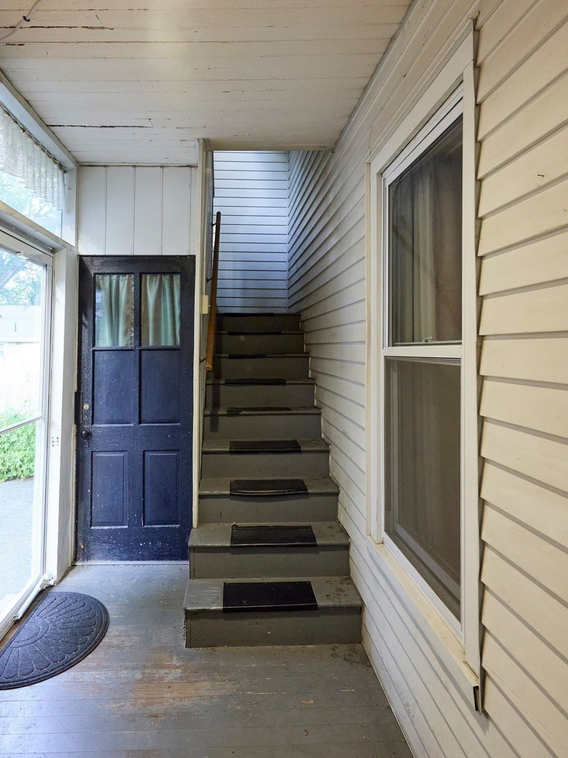 2 Family - 2 Units Up/Down at 285 Hamilton Street, Worcester MA 01604, Worcester, photo 9 of 26