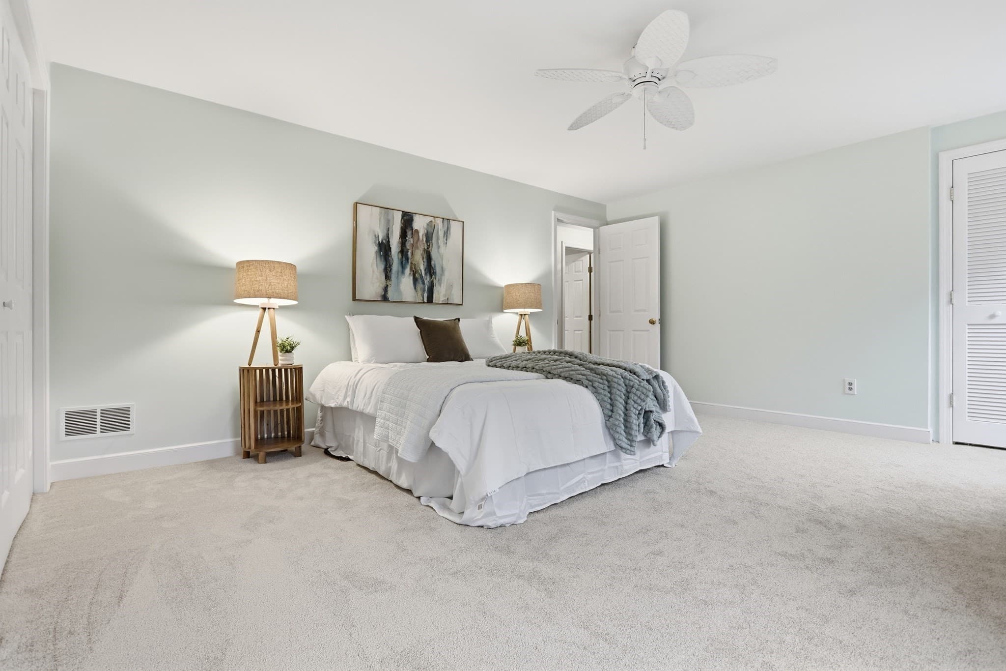 Condominium at 3 Edmonds Rd # 3, Concord MA 01774, Concord, photo 18 of 31
