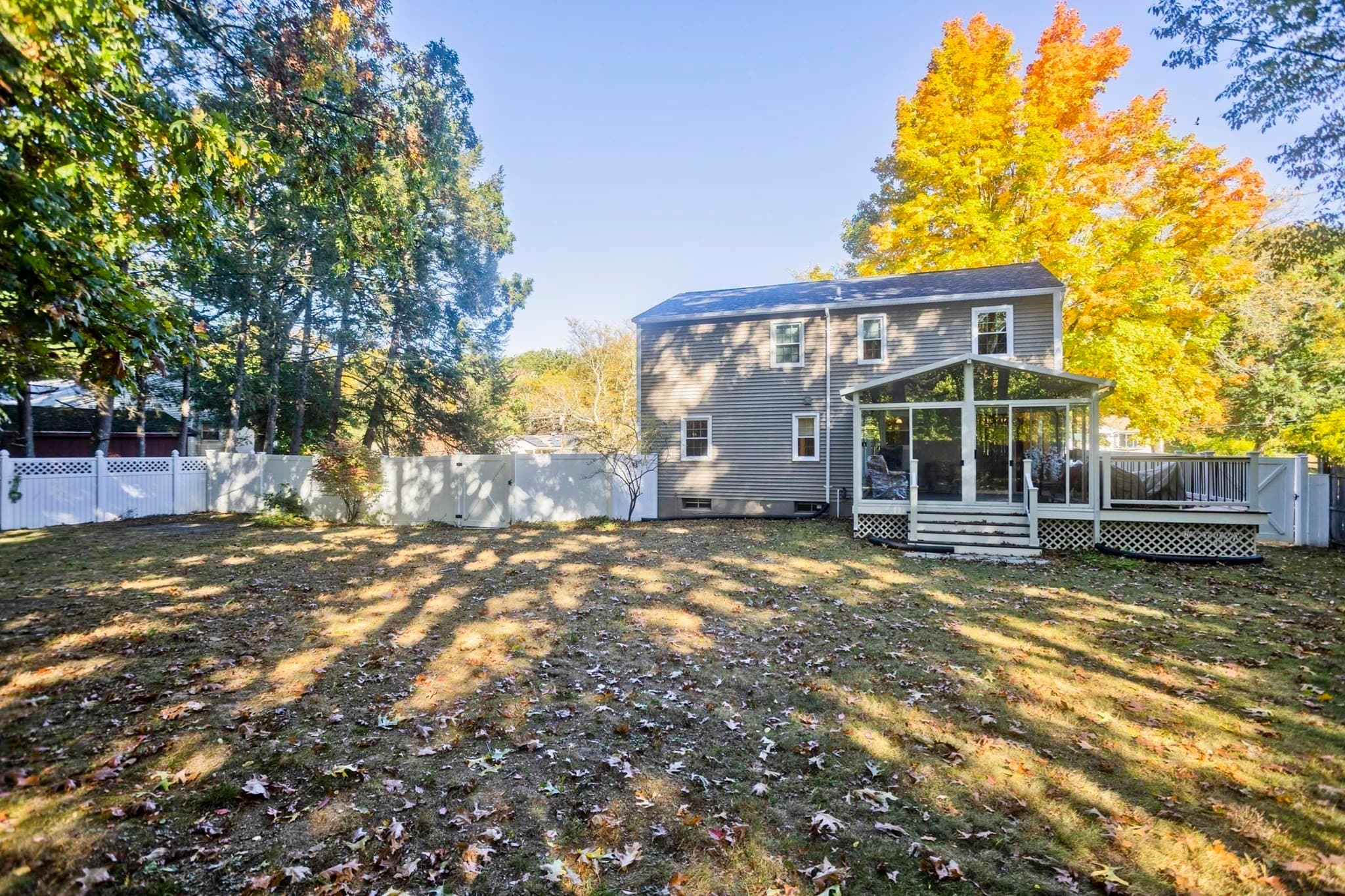 Single Family Residence at 214 Wimbleton Dr, Longmeadow MA 01106, photo 34 of 39