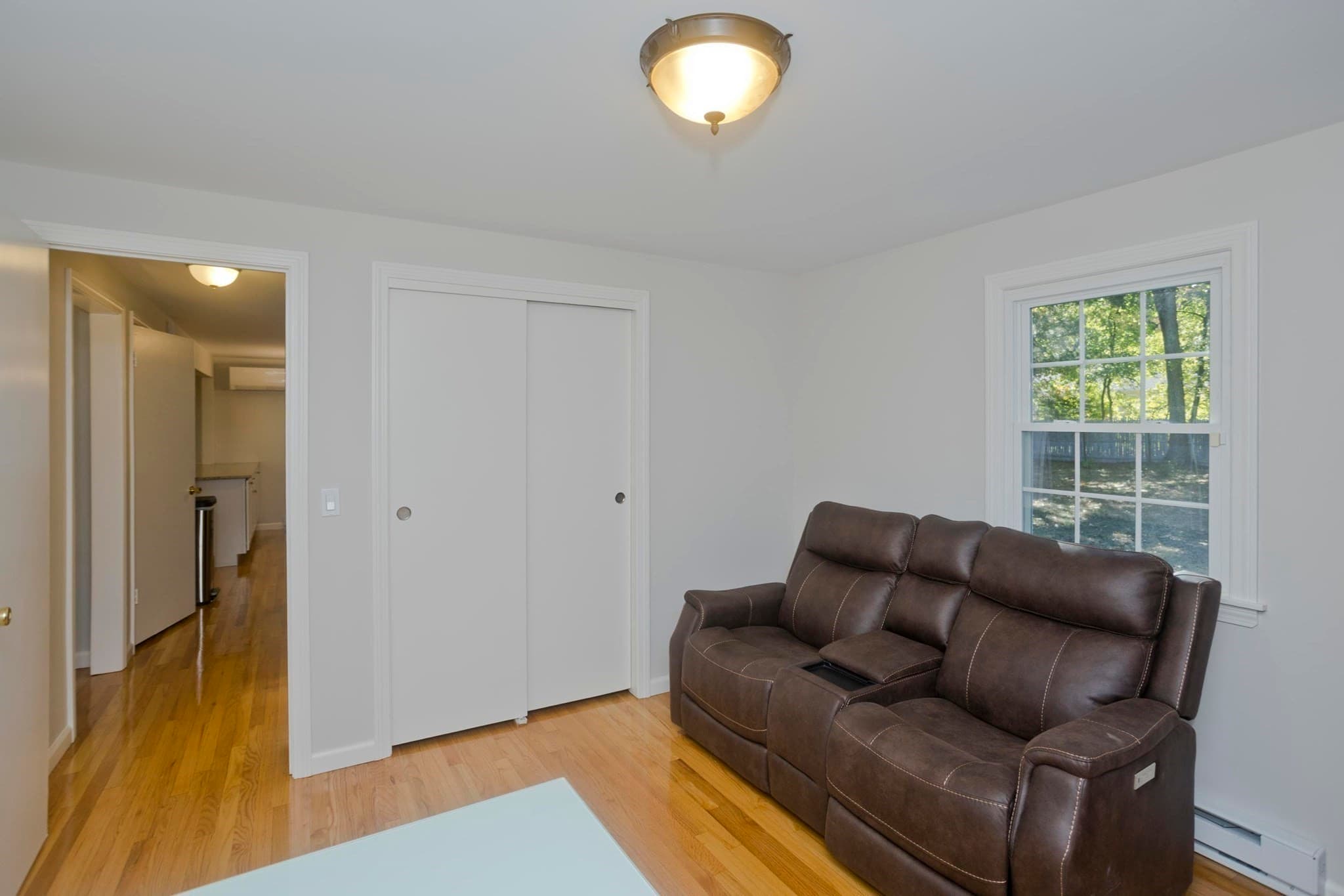 Single Family Residence at 214 Wimbleton Dr, Longmeadow MA 01106, photo 11 of 39