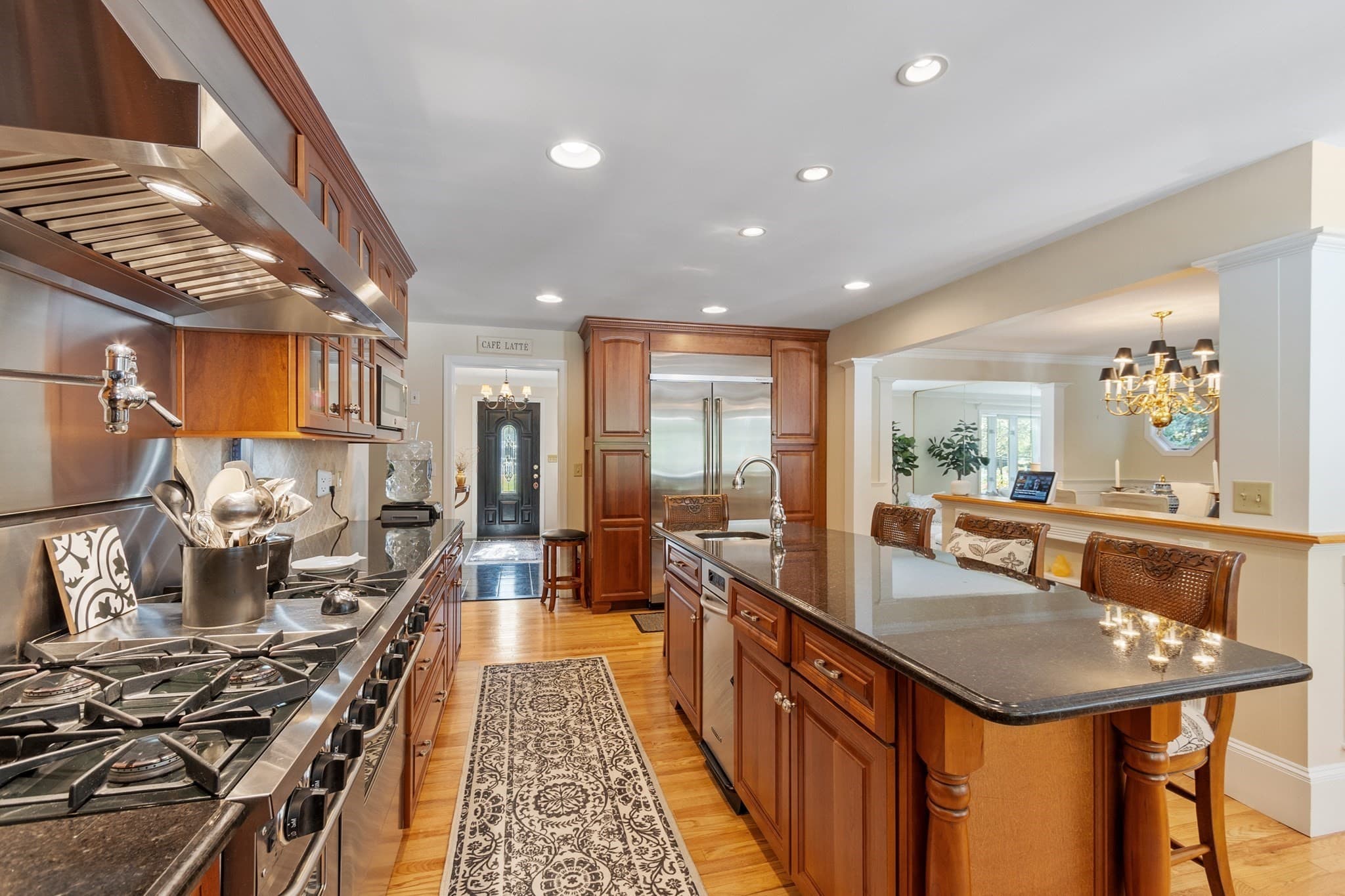 Single Family Residence at 21 Norfolk Drive, Leominster MA 01453, photo 11 of 40