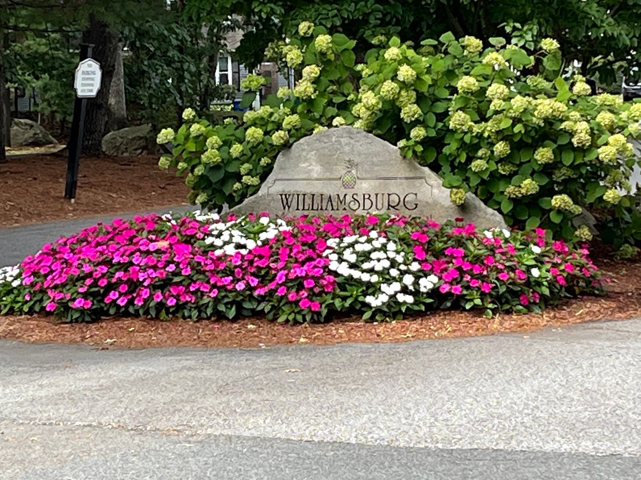 Condominium at 178 Wellman Ave # 178, Chelmsford MA 01863, photo 2 of 24