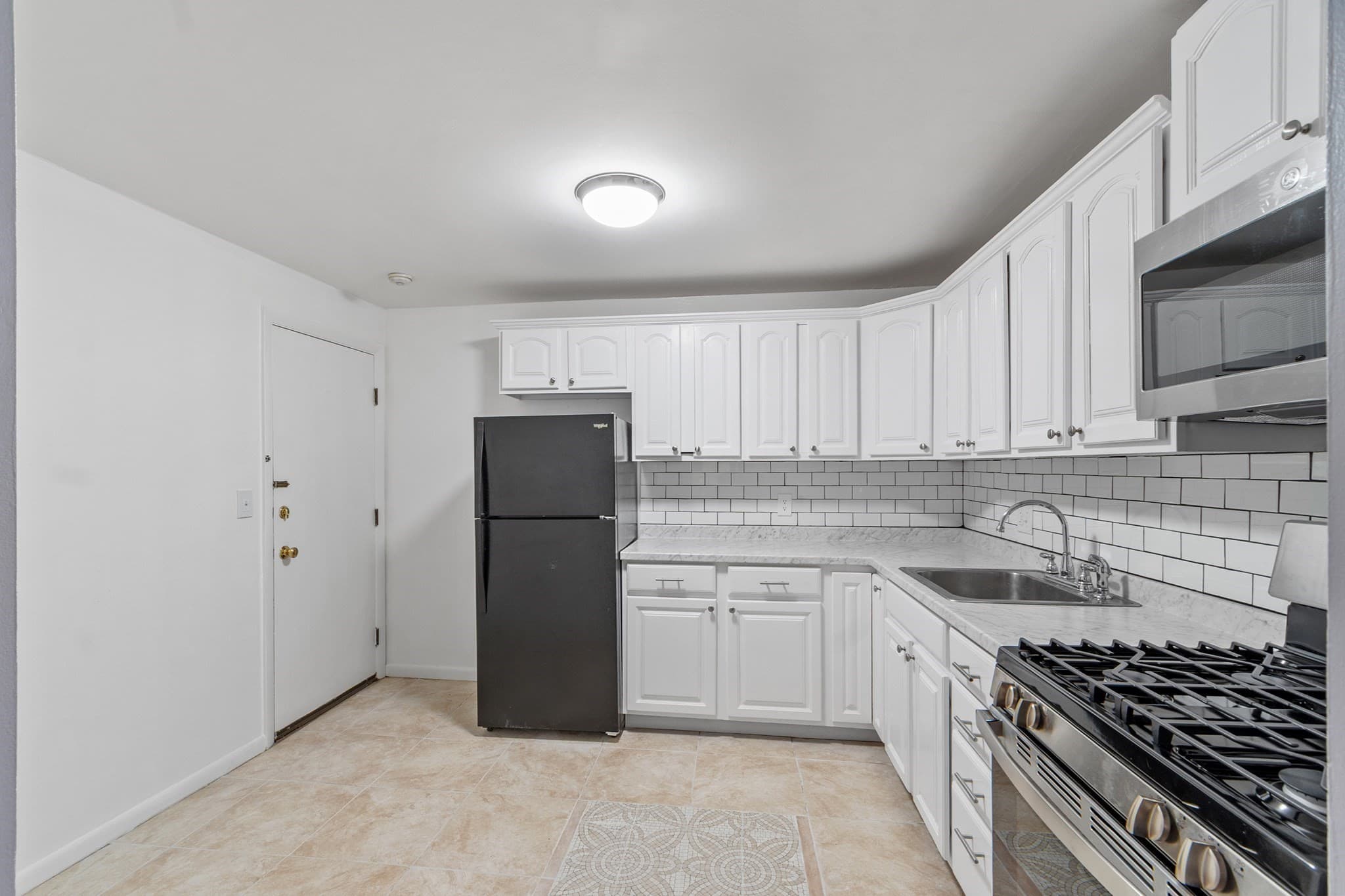 Condominium at 311 Pawtucket Blvd # 29, Lowell MA 01854, Lowell, photo 8 of 33
