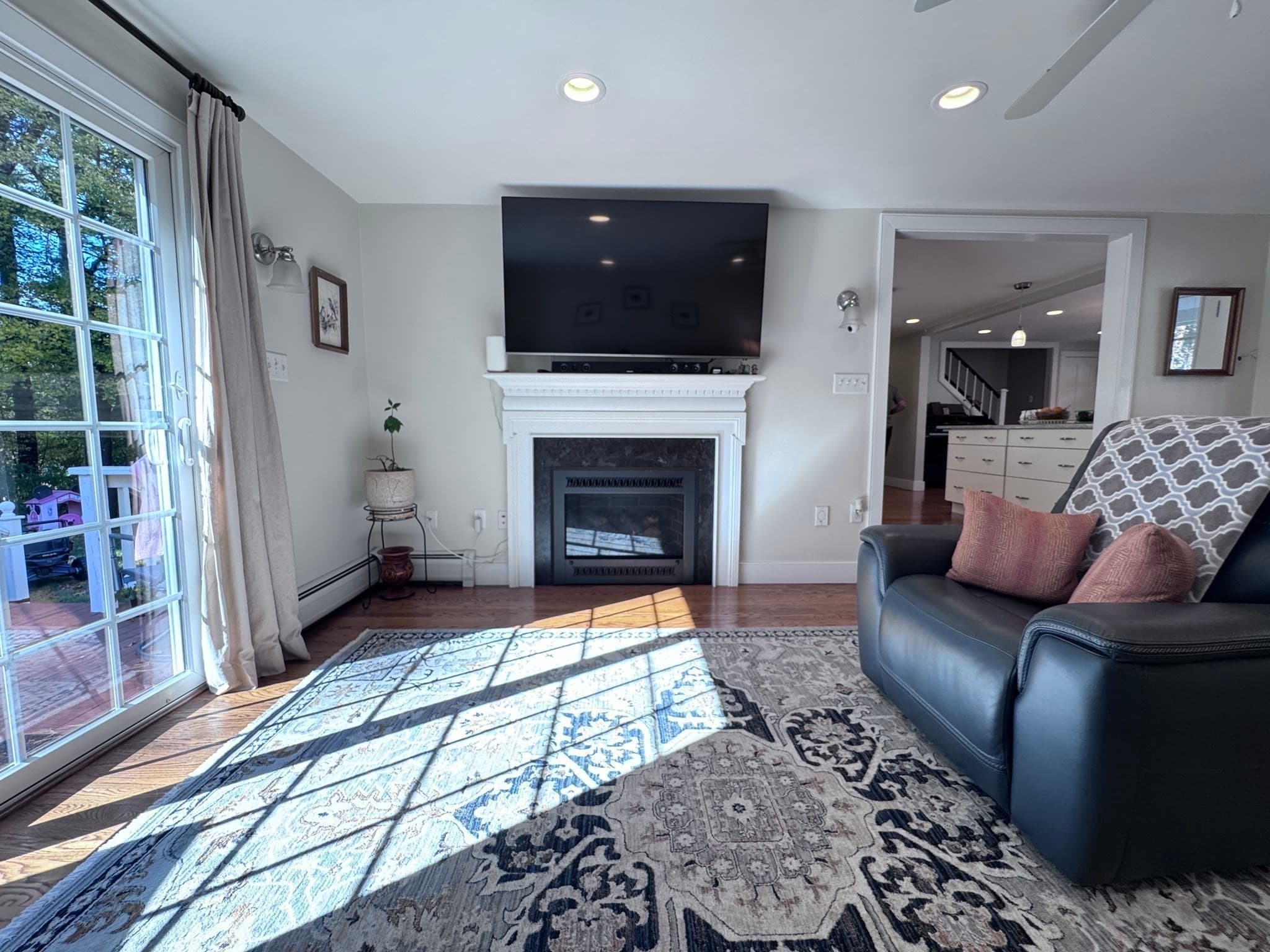 Single Family Residence at 84 Nancy Ave, Dracut MA 01826, photo 6 of 40