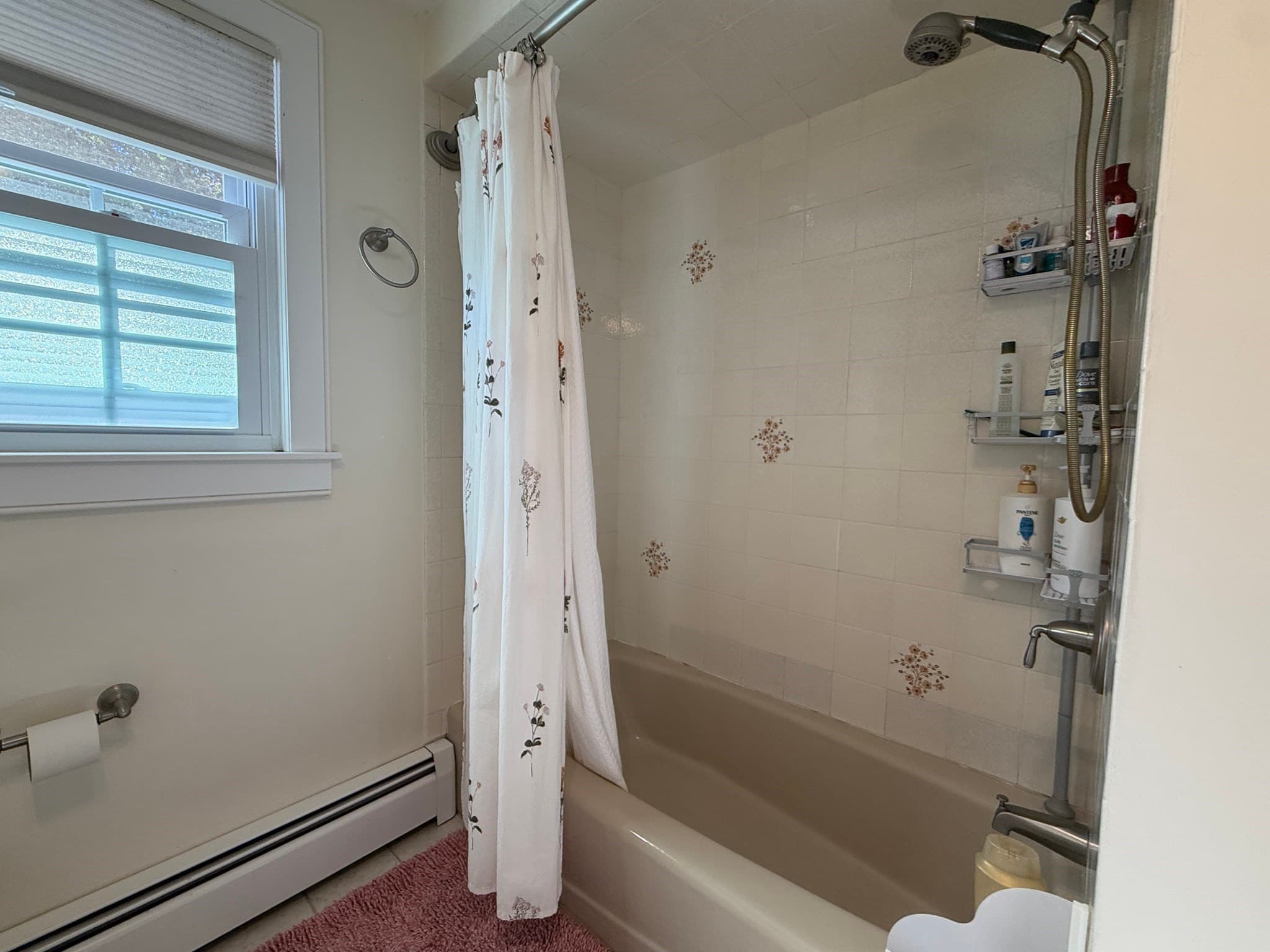 Single Family Residence at 84 Nancy Ave, Dracut MA 01826, photo 14 of 40