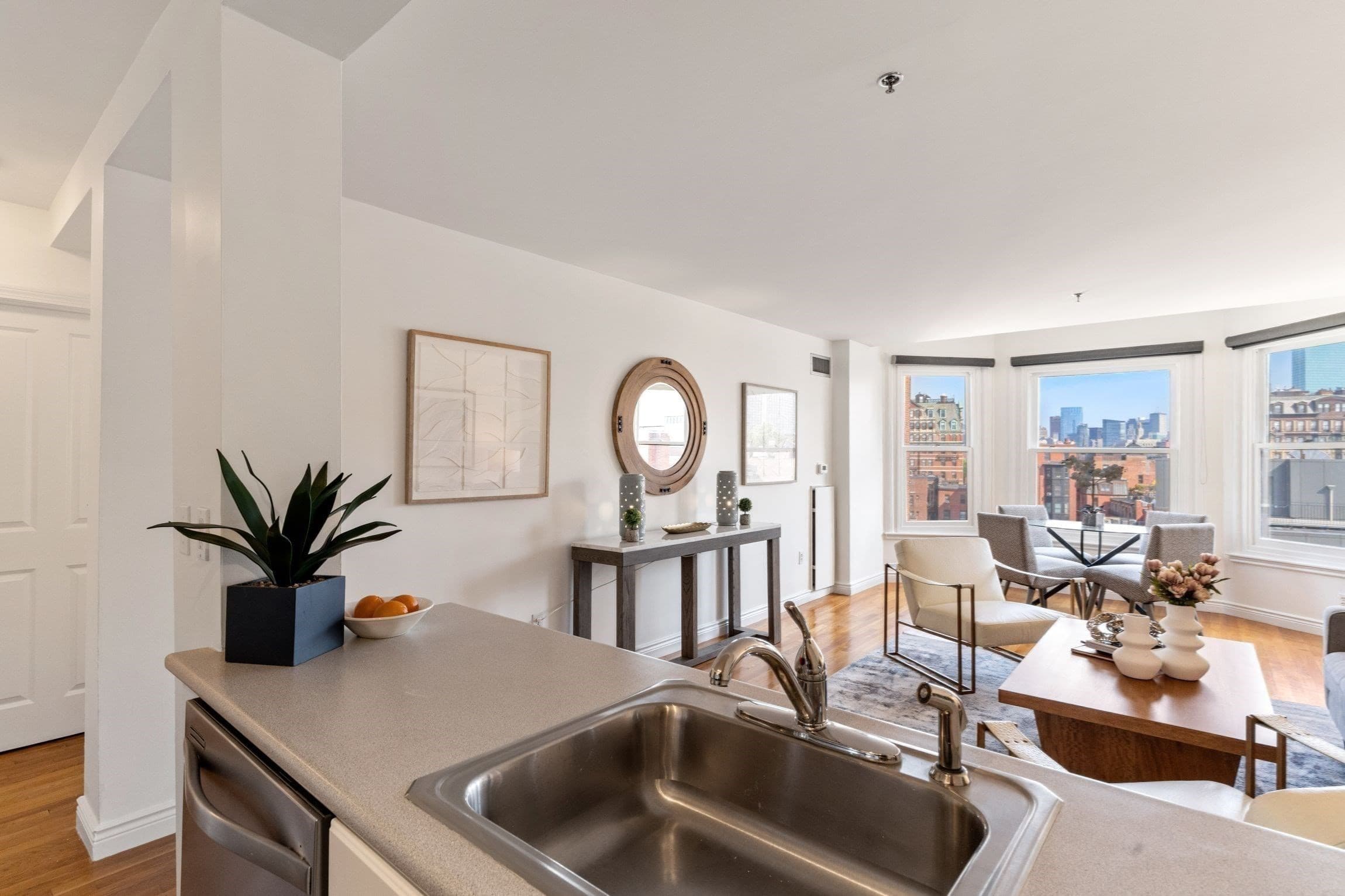 Condominium at 4 Charlesgate E # 708, Boston MA 02215, Boston, photo 7 of 31
