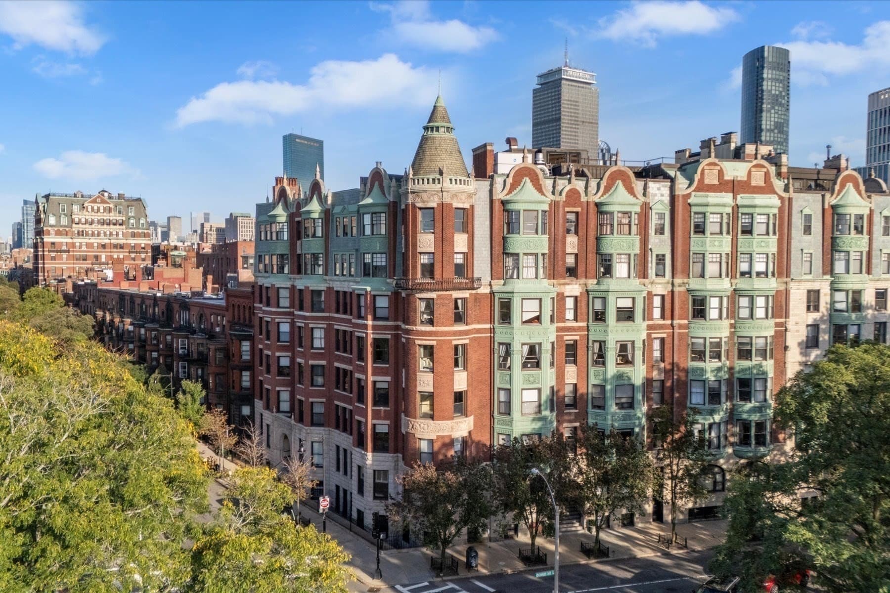 Condominium at 4 Charlesgate E # 708, Boston MA 02215, Boston, photo 24 of 31