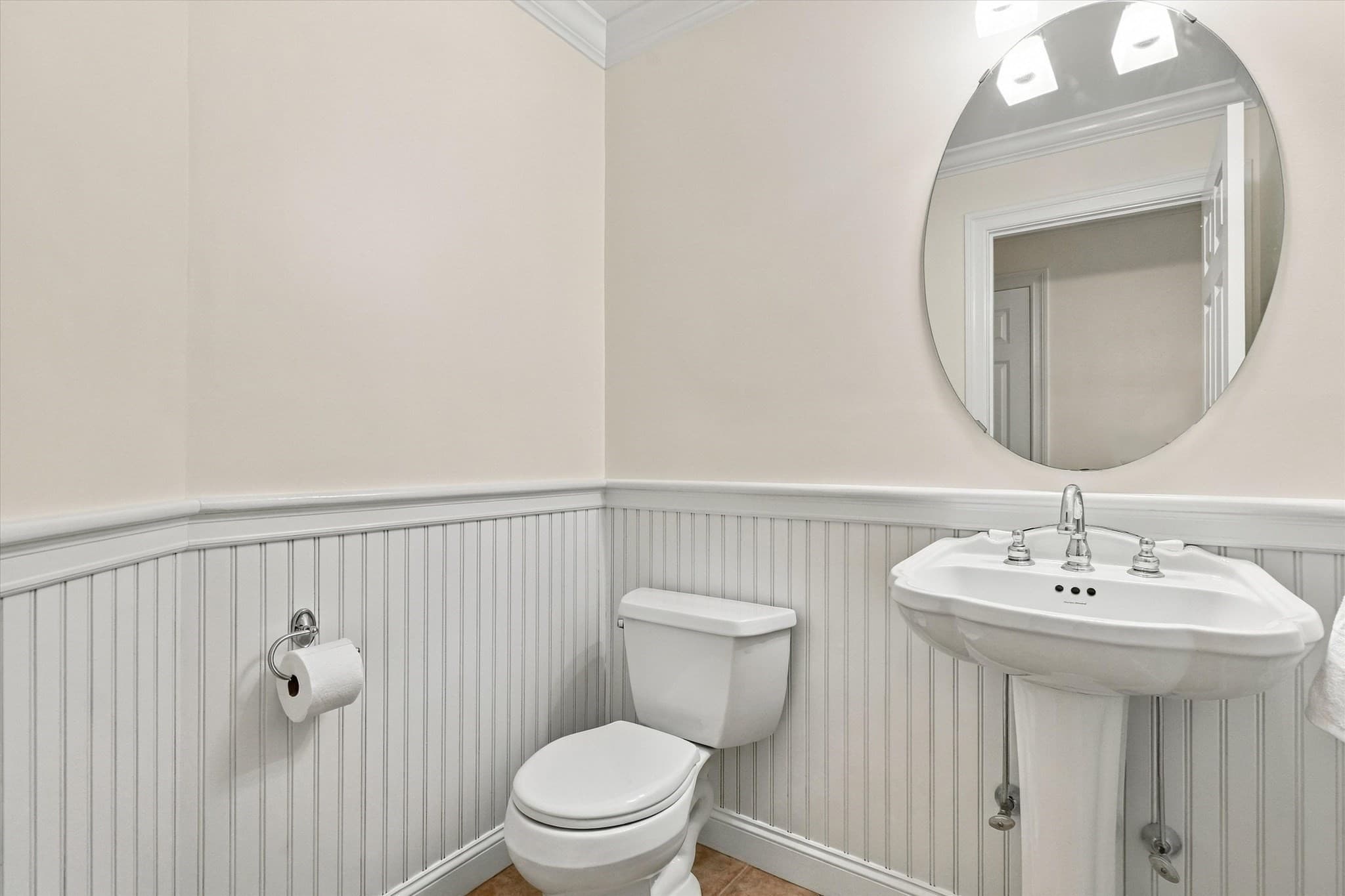Condominium at 1 Derby Ln # C, Salisbury MA 01952, photo 18 of 36