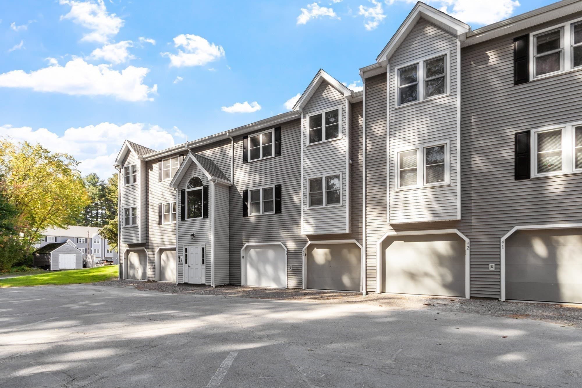 Condominium at 74 Tennis Plaza Rd # 40, Dracut MA 01826, Dracut, photo 23 of 27