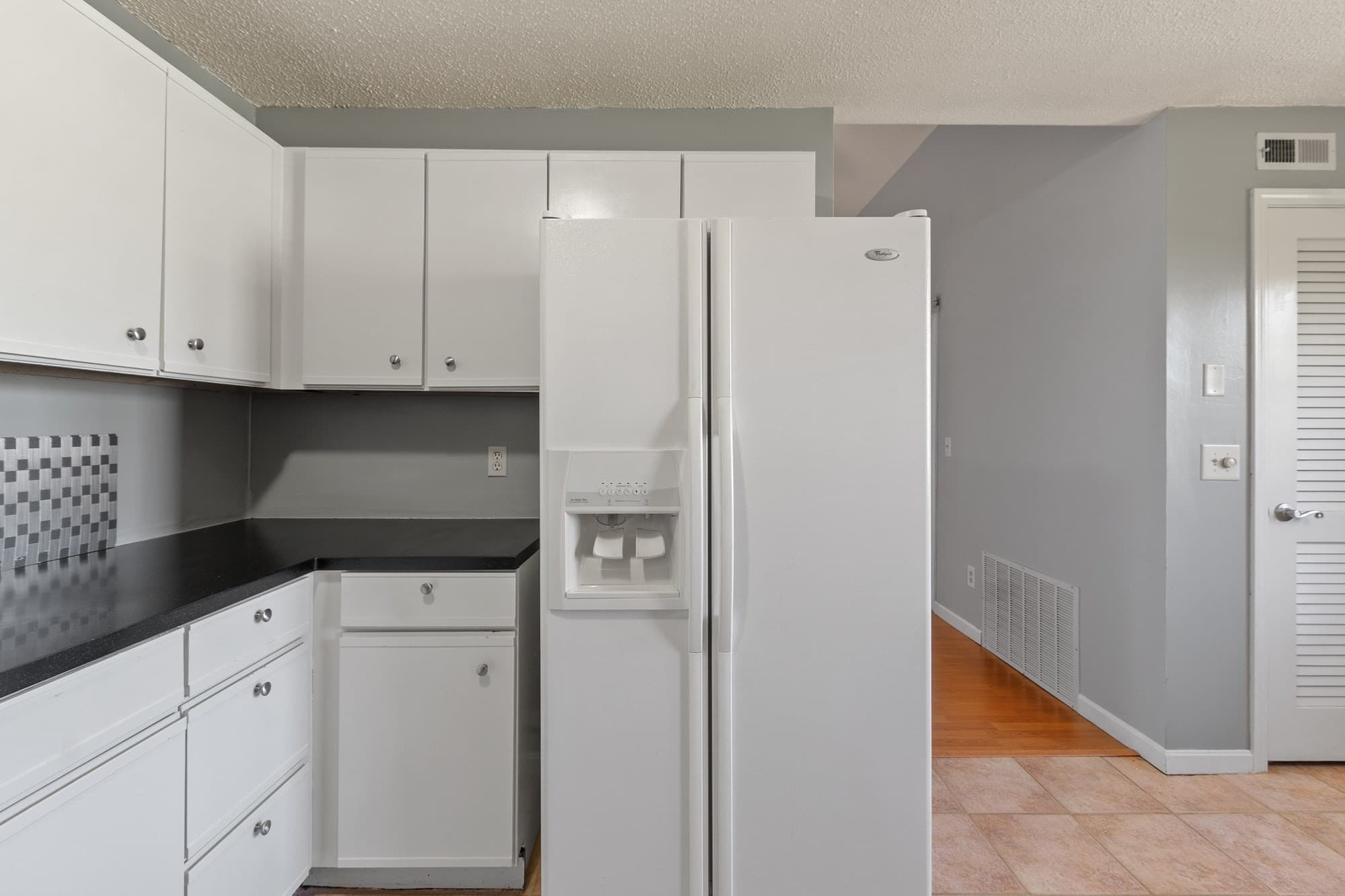 Condominium at 74 Tennis Plaza Rd # 40, Dracut MA 01826, Dracut, photo 12 of 27