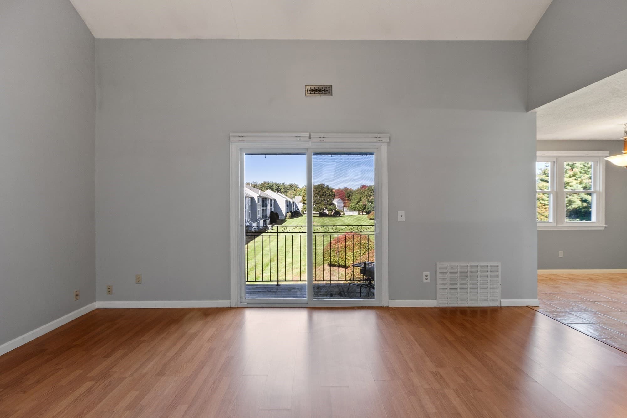 Condominium at 74 Tennis Plaza Rd # 40, Dracut MA 01826, Dracut, photo 4 of 27