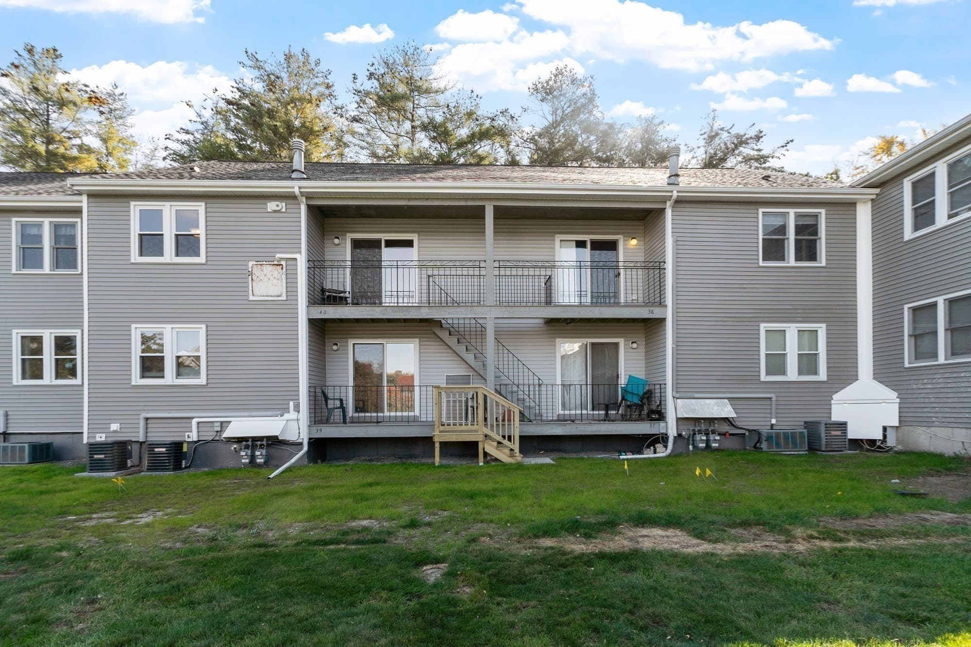 Condominium at 74 Tennis Plaza Rd # 40, Dracut MA 01826, Dracut, photo 21 of 27