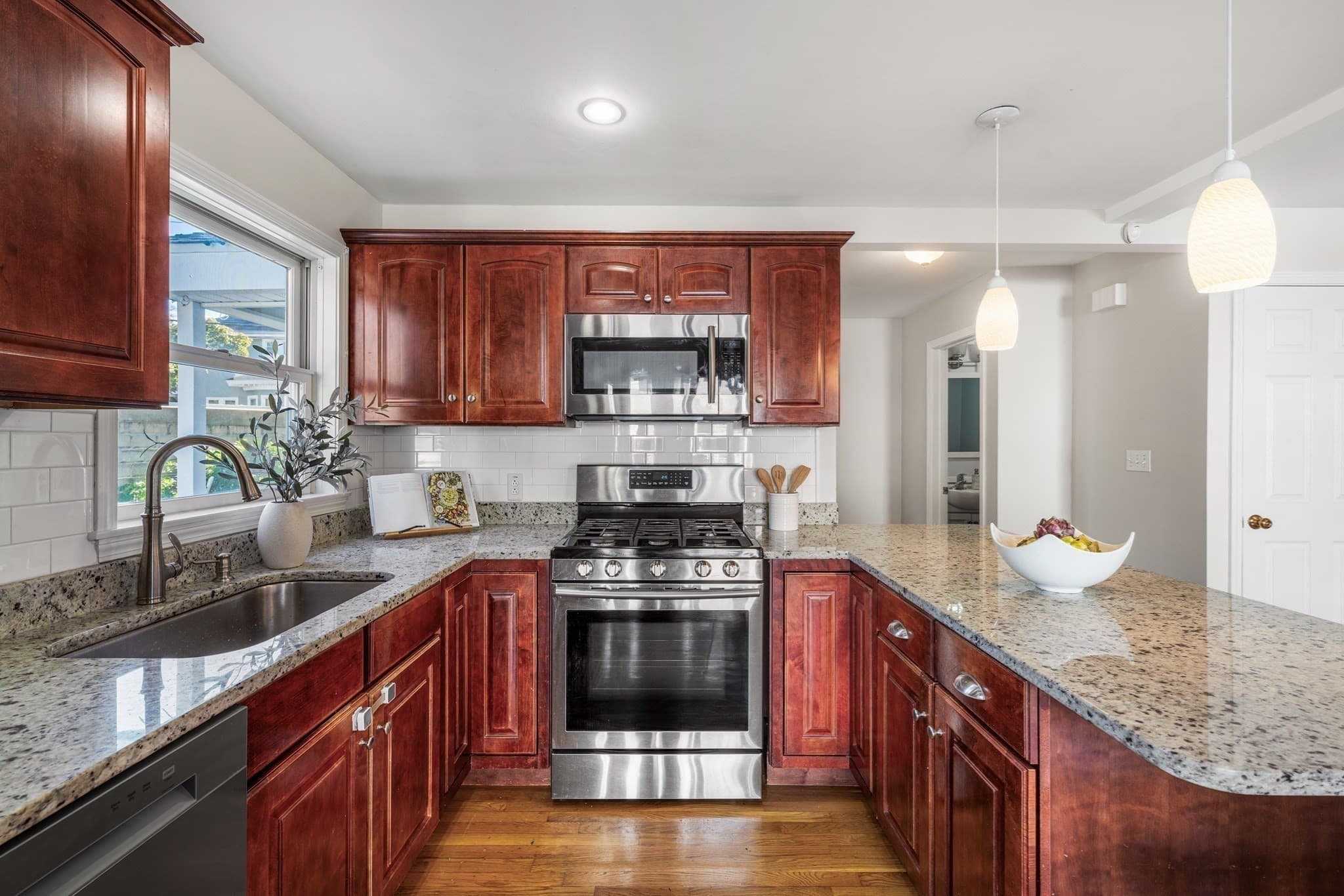 Condominium at 7 Fordham Street # 2, Arlington MA 02474, Arlington, photo 5 of 37