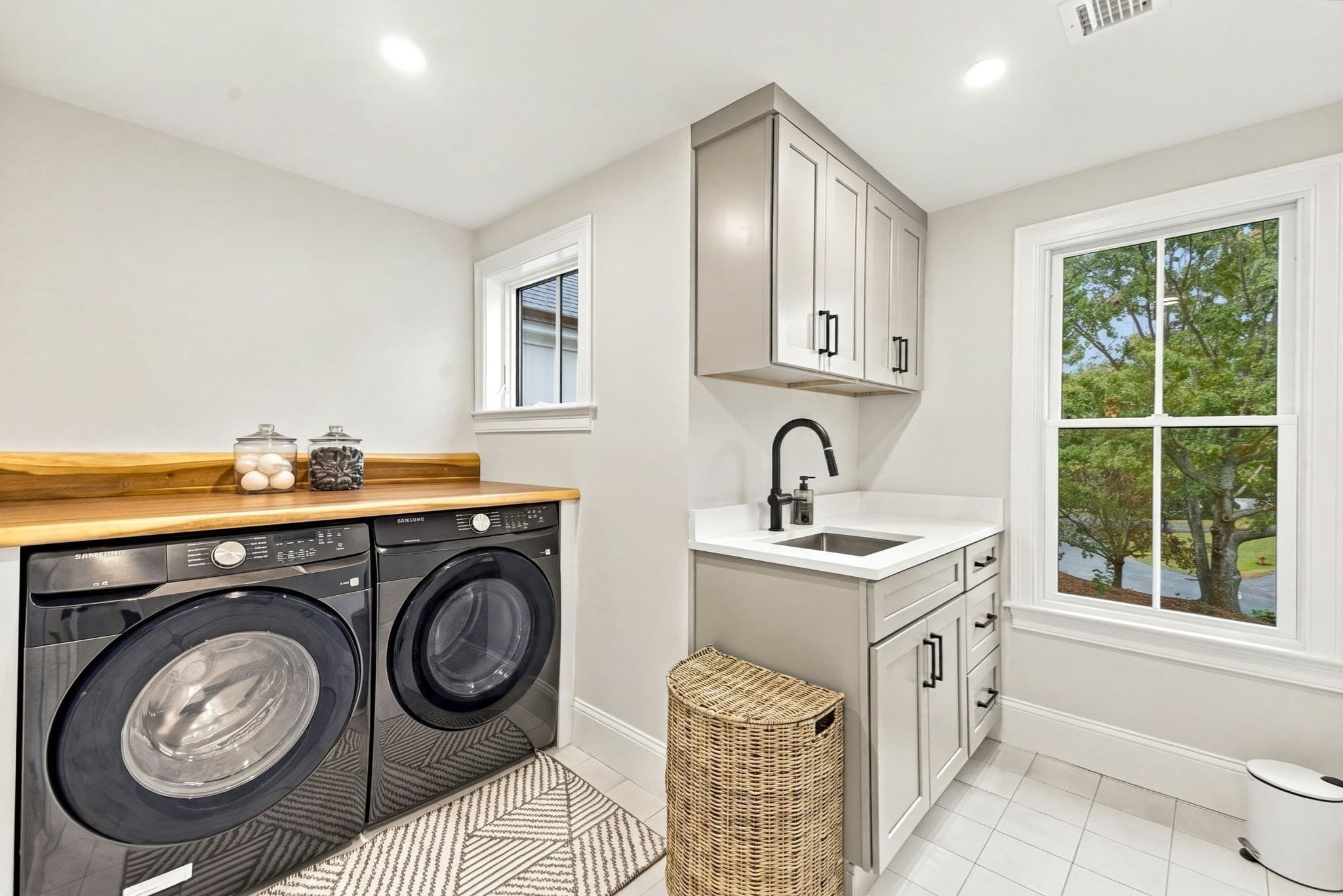 Single Family Residence at 41 Westford Farm Rd, Duxbury MA 02332, Duxbury, photo 18 of 42