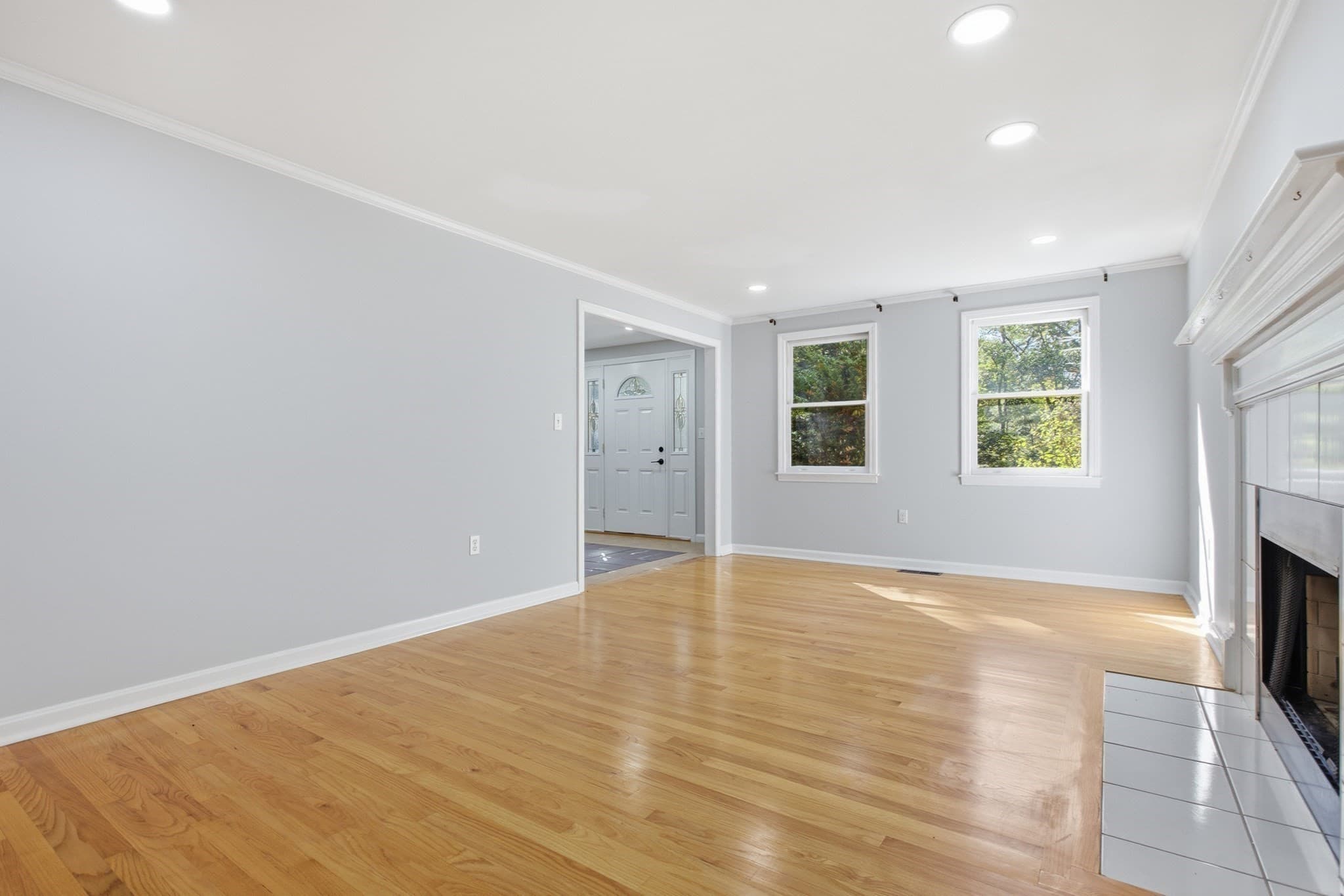 Single Family Residence at 255 Haymeadow Rd, North Andover MA 01845, North Andover, photo 6 of 42