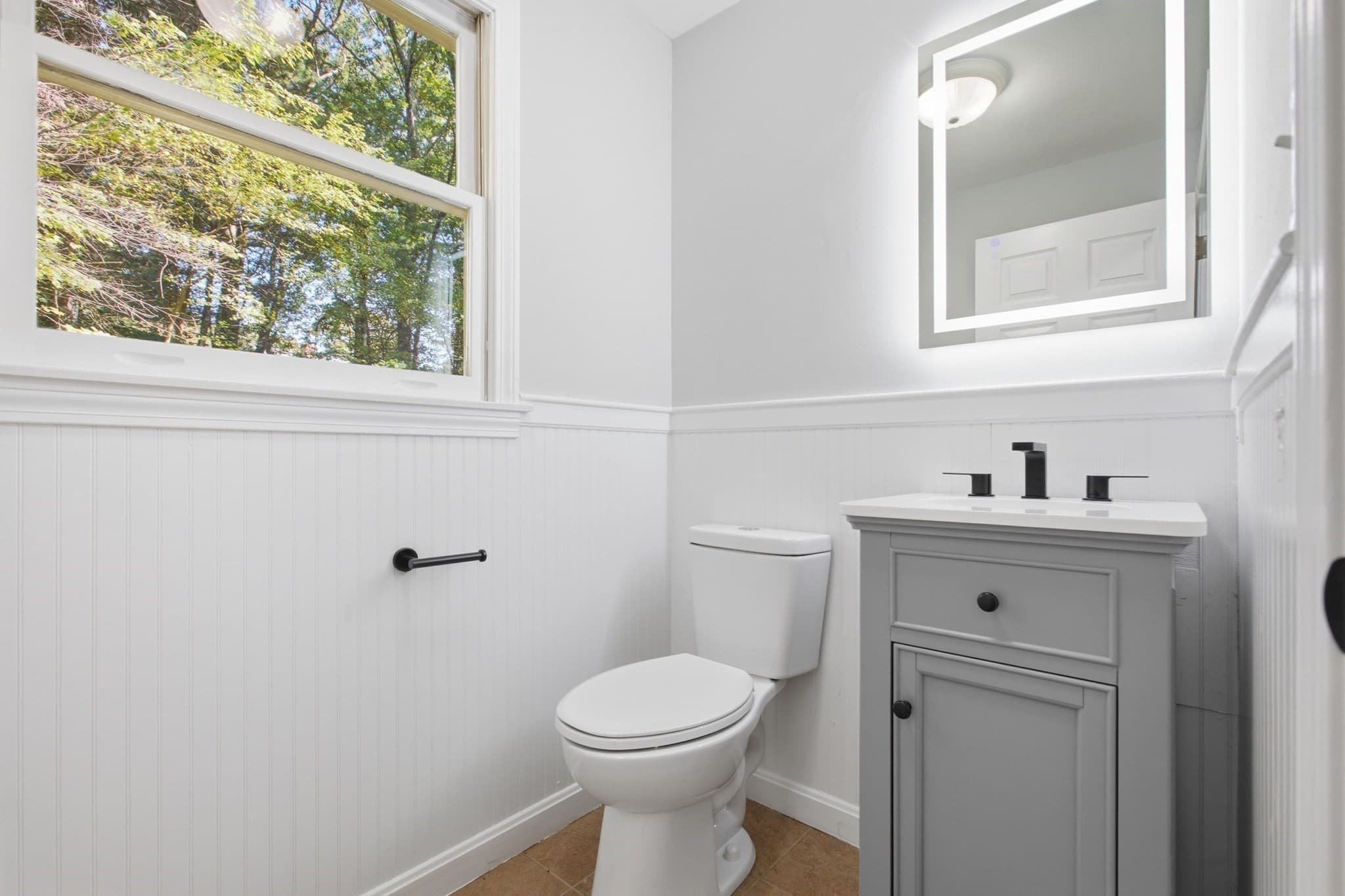 Single Family Residence at 255 Haymeadow Rd, North Andover MA 01845, North Andover, photo 21 of 42