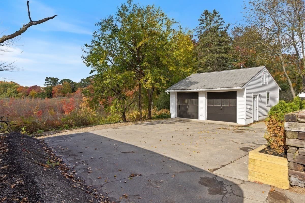 Single Family Residence at 39 Forest St, Danvers MA 01923, Danvers, photo 26 of 37