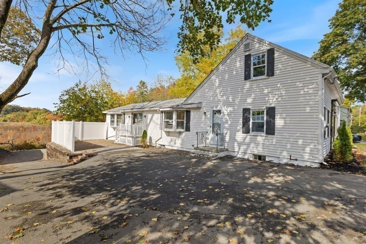 Single Family Residence at 39 Forest St, Danvers MA 01923, Danvers, photo 29 of 37
