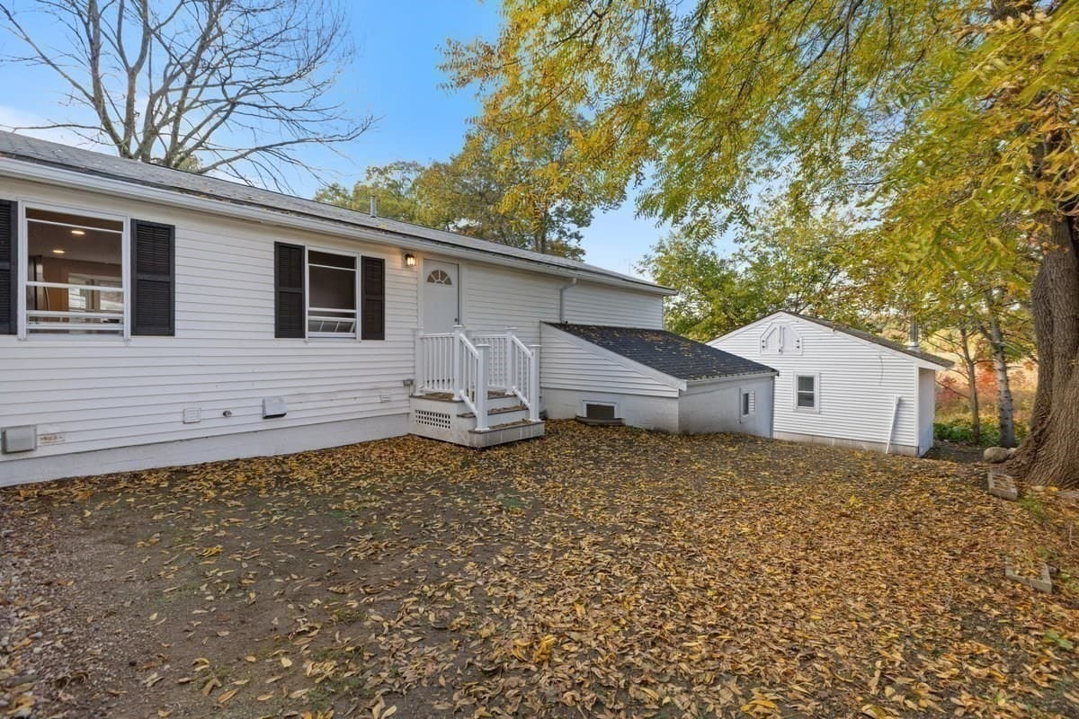 Single Family Residence at 39 Forest St, Danvers MA 01923, Danvers, photo 25 of 37