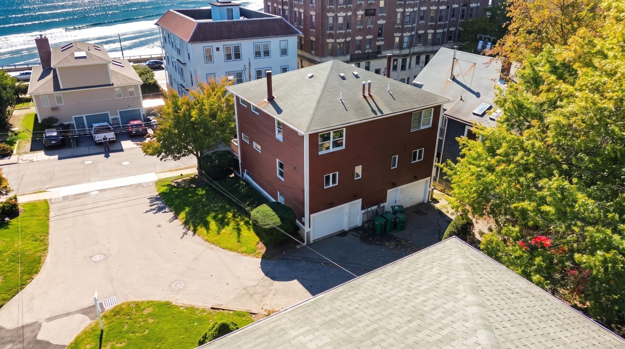 Condominium at 51 Ocean Ave # 51, Lynn MA 01902, Lynn, photo 2 of 23
