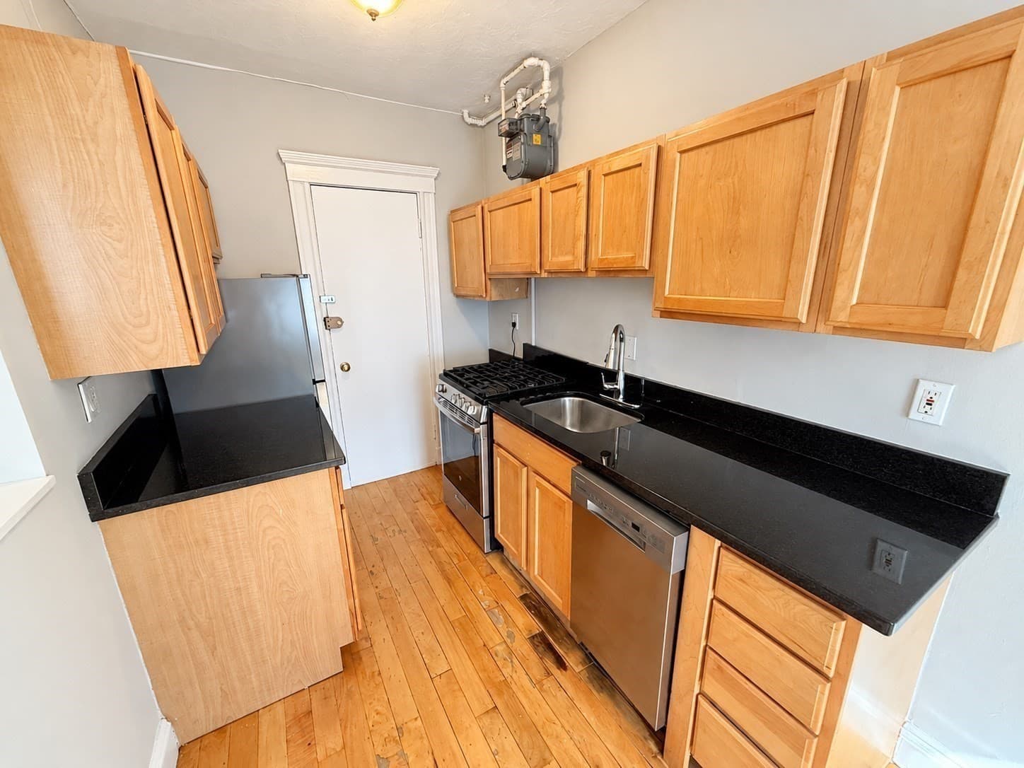 Condominium at 64 Queensberry # 114, Boston MA 02215, Boston, photo 12 of 22