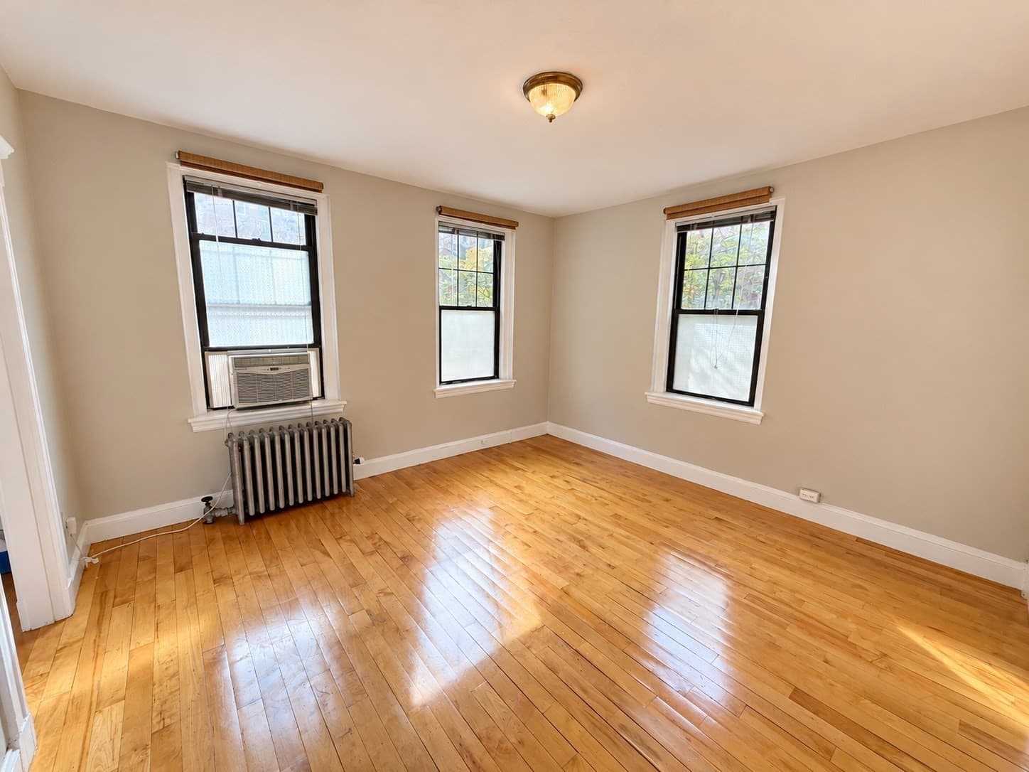 Condominium at 64 Queensberry # 114, Boston MA 02215, Boston, photo 7 of 22